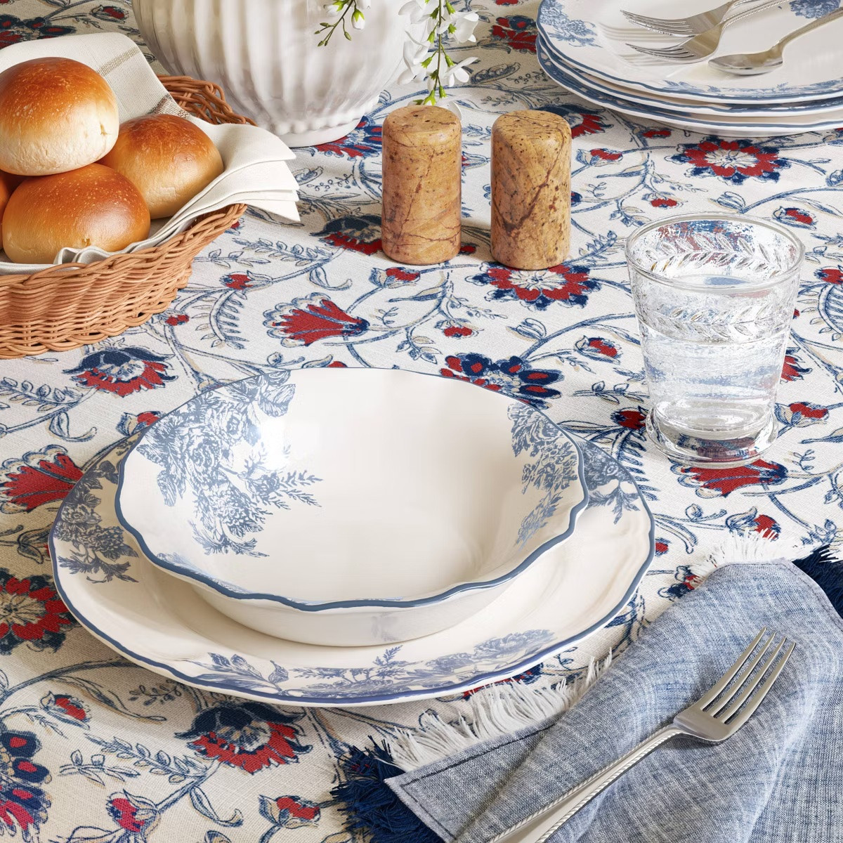 Target summer Dinneware, napkins, placemats, tablecloth +more for entertaining!

#LTKHome