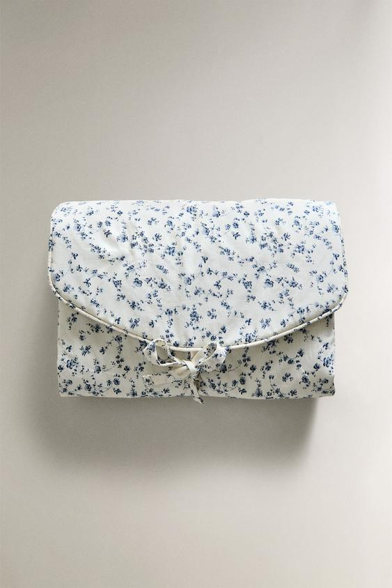 BABY BLUE FLOWER CHANGING MAT | Zara US