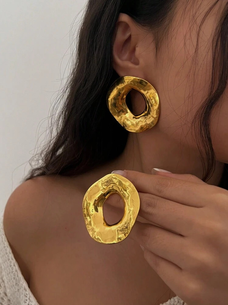 1 Pair Vintage Fashion European Style Asymmetrical Hollow Metal Circular Earrings, Elegant Jewelr... | SHEIN