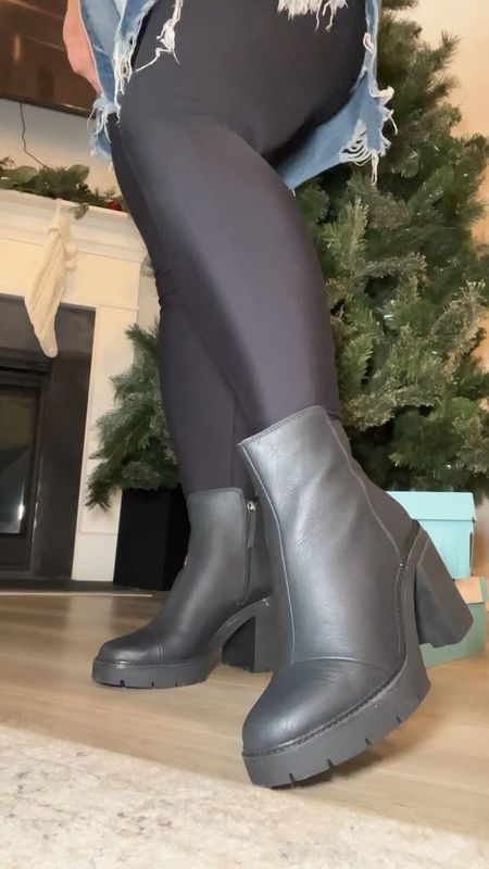 The cutest chunky boot for fall! TOMS has so many options, shoes, boots and accessories for fall. I love these black and tan ones

#LTKplussize #LTKfindsunder100 #LTKshoecrush