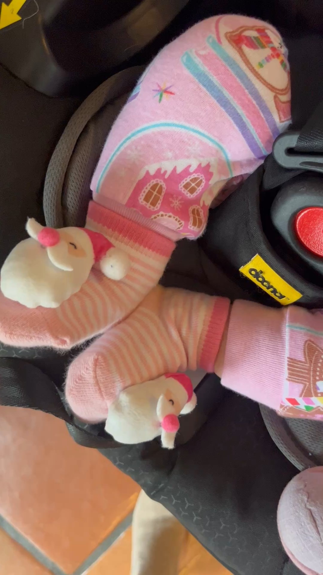 Adorable little baby and toddler jammie’s on sale for $6.99 and the Santa socks! So cute it hurts. 


Baby Christmas socks, baby Santa socks, baby pajamas, holiday pajamas, baby girl pink pajamas, pink pajama set 

#LTKBaby #LTKSaleAlert #LTKCyberWeek