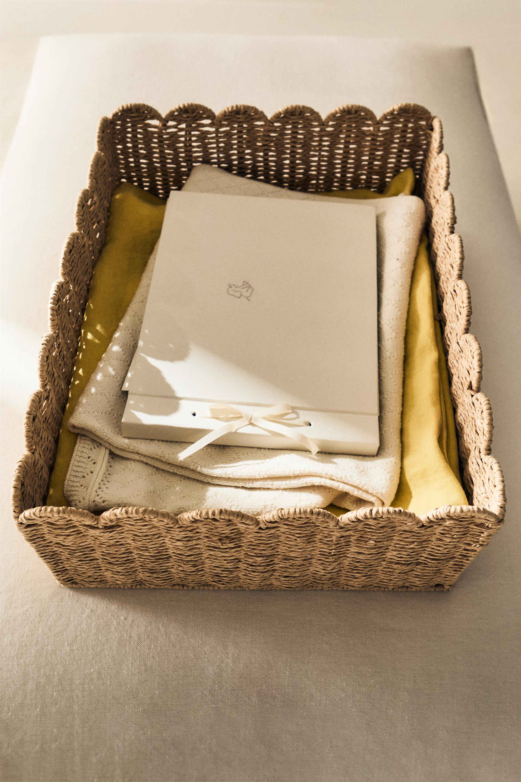 CHILDREN'S MEDIUM SCALLOPED BASKET | Zara US