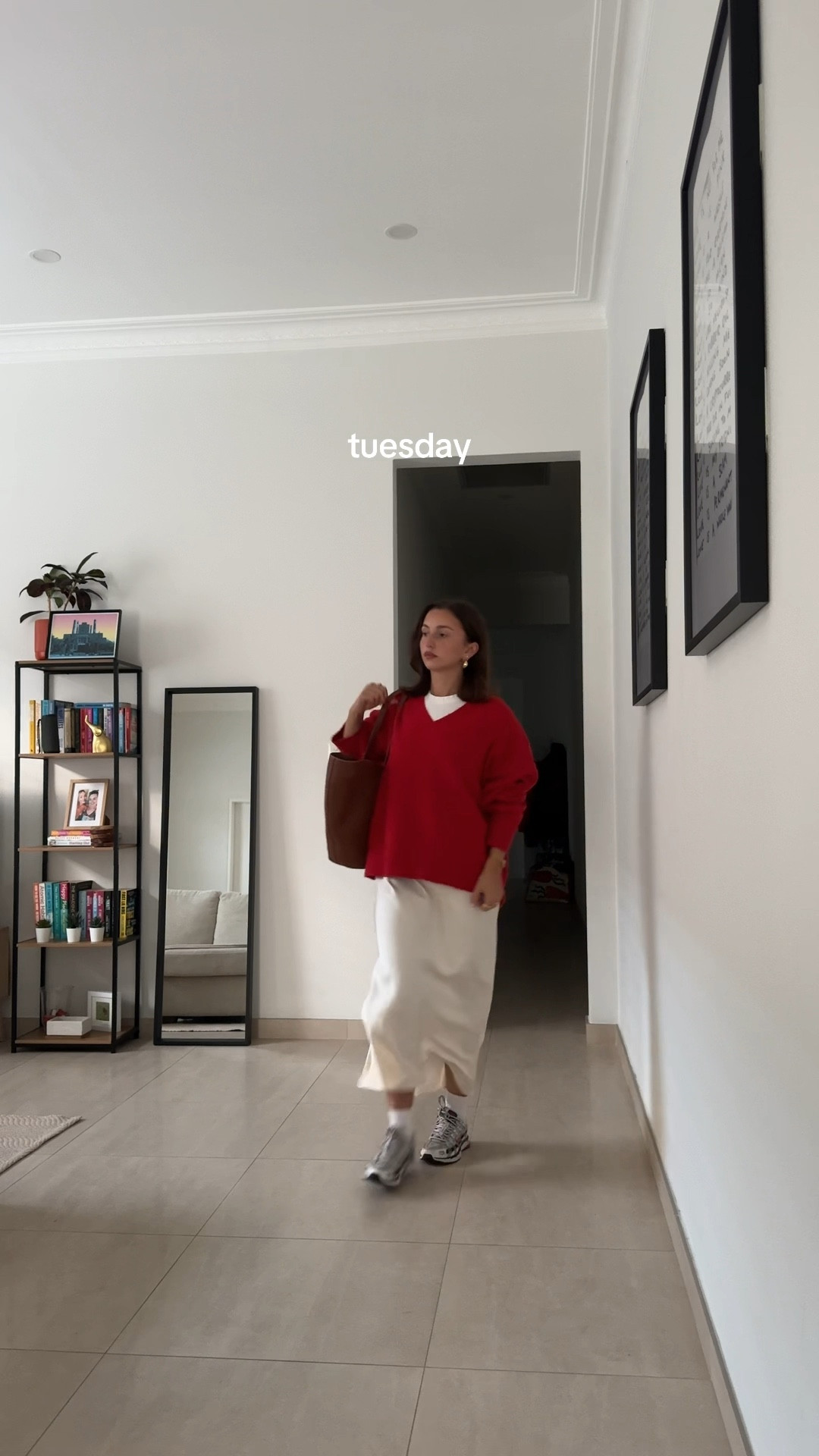 ootd for tuesday - i love this red jumper from @glassons so much 

#LTKaustralia #LTKstyletip #LTKworkwear