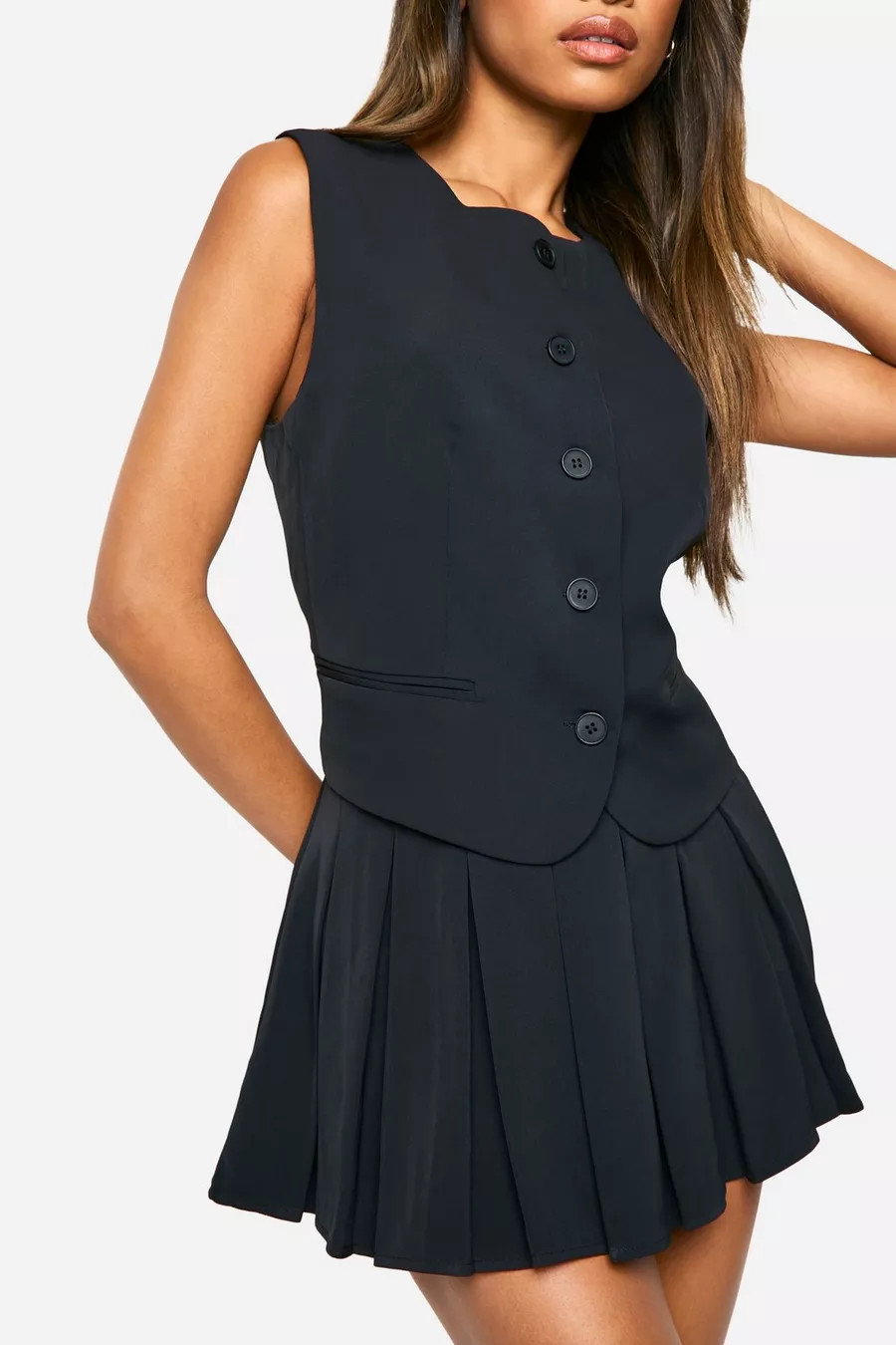 Mini-jupe plissée fluide | Boohoo.com (FR)