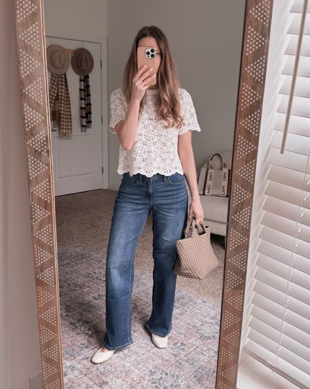 This floral lace top is so easy to wear, and these spring jeans are on sale! Perfect for graduation parties, Mother’s Day, or as a date night outfit!

#LTKworkwear #LTKSeasonal #LTKstyletip