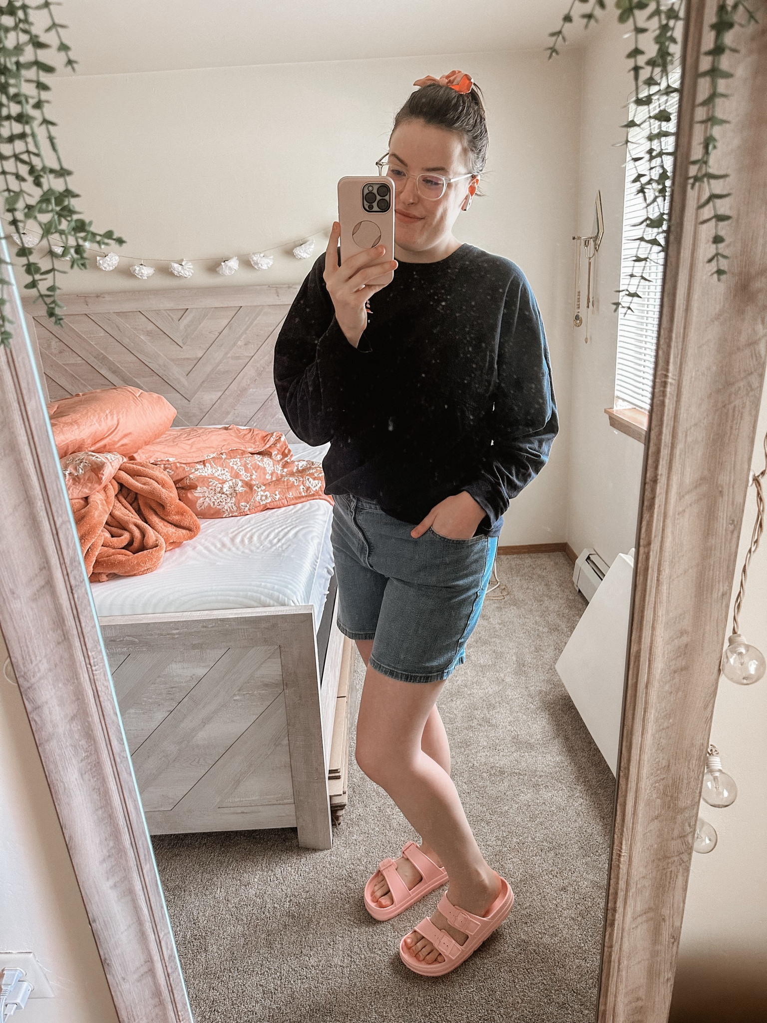 I’ve been waiting to pull these cutie little pink platform sandals from my closet and today was the day!! 

They’re from Wild Fable and on sale for only $16.00! 💕

#LTKSaleAlert #LTKSeasonal #LTKShoeCrush