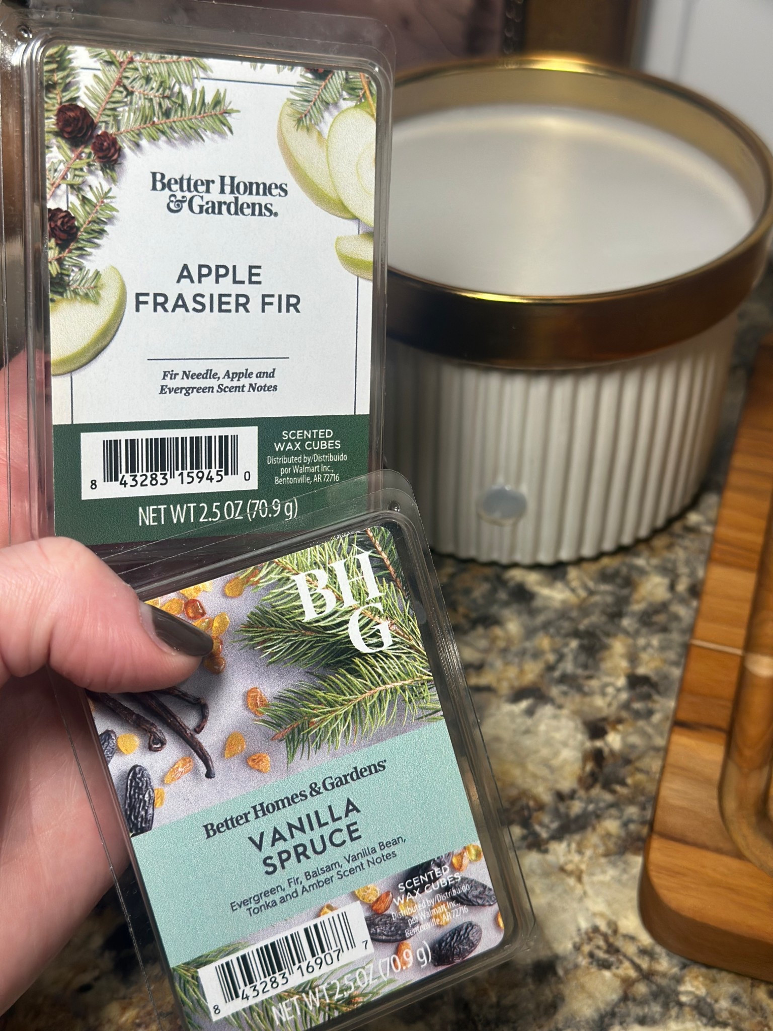 My favorite wax warmer + candle warmer! Gold plate comes off to make it a candle warmer + two of my favorite holiday wax melts! 

#LTKHoliday #LTKHome