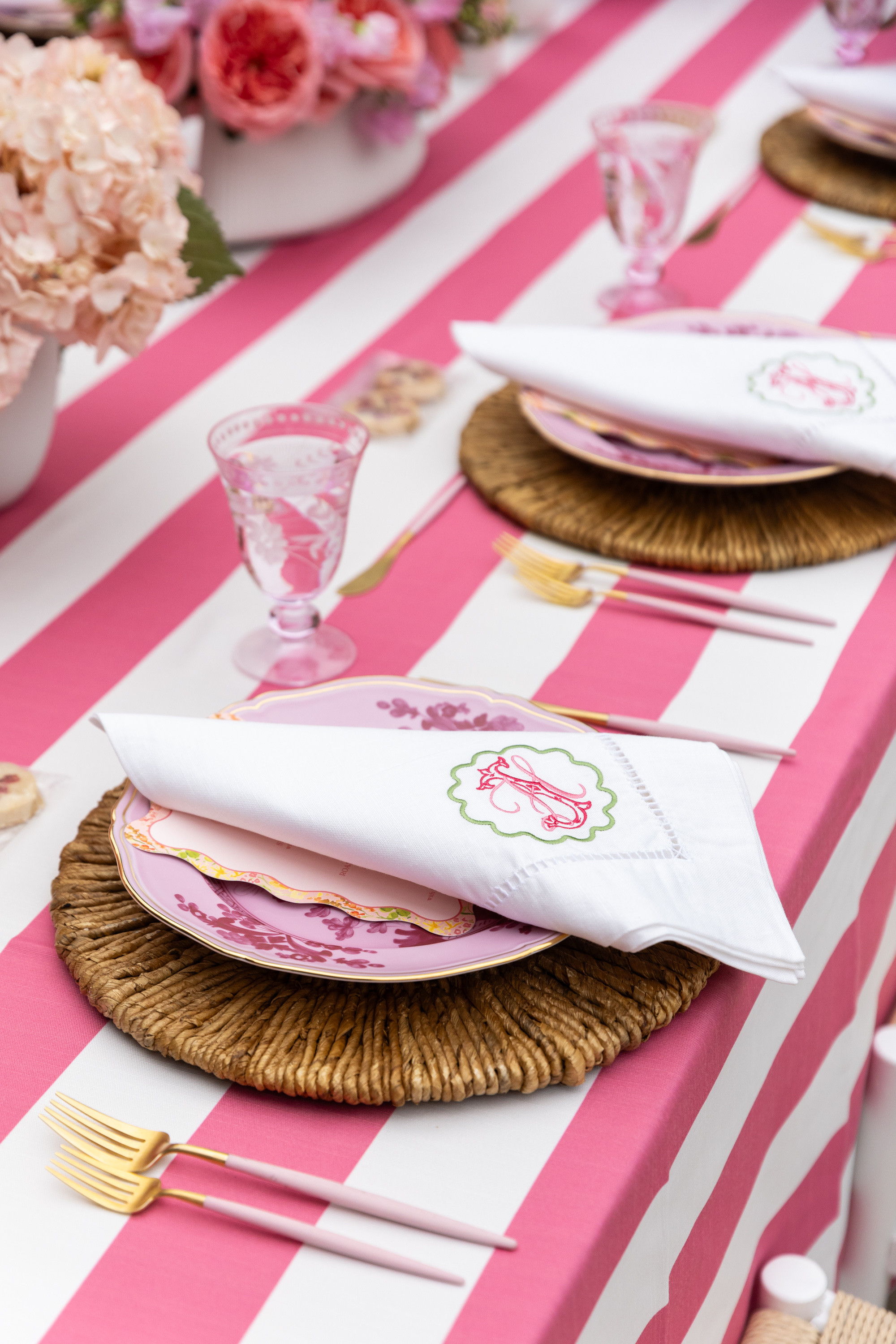 Table setting inspo for the bride who loves pink 💓 

#LTKWedding #LTKStyleTip