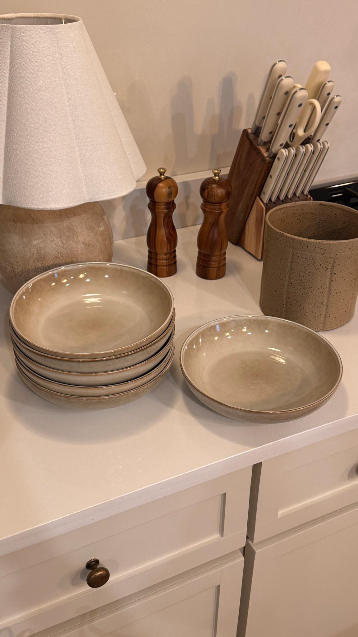 Neutral ceramic dinnerware, scalloped kitchen lamp, ceramic neutral crock, walnut salt pepper grinders, ivory knife set, Amazon dinnerwaree

#LTKHome