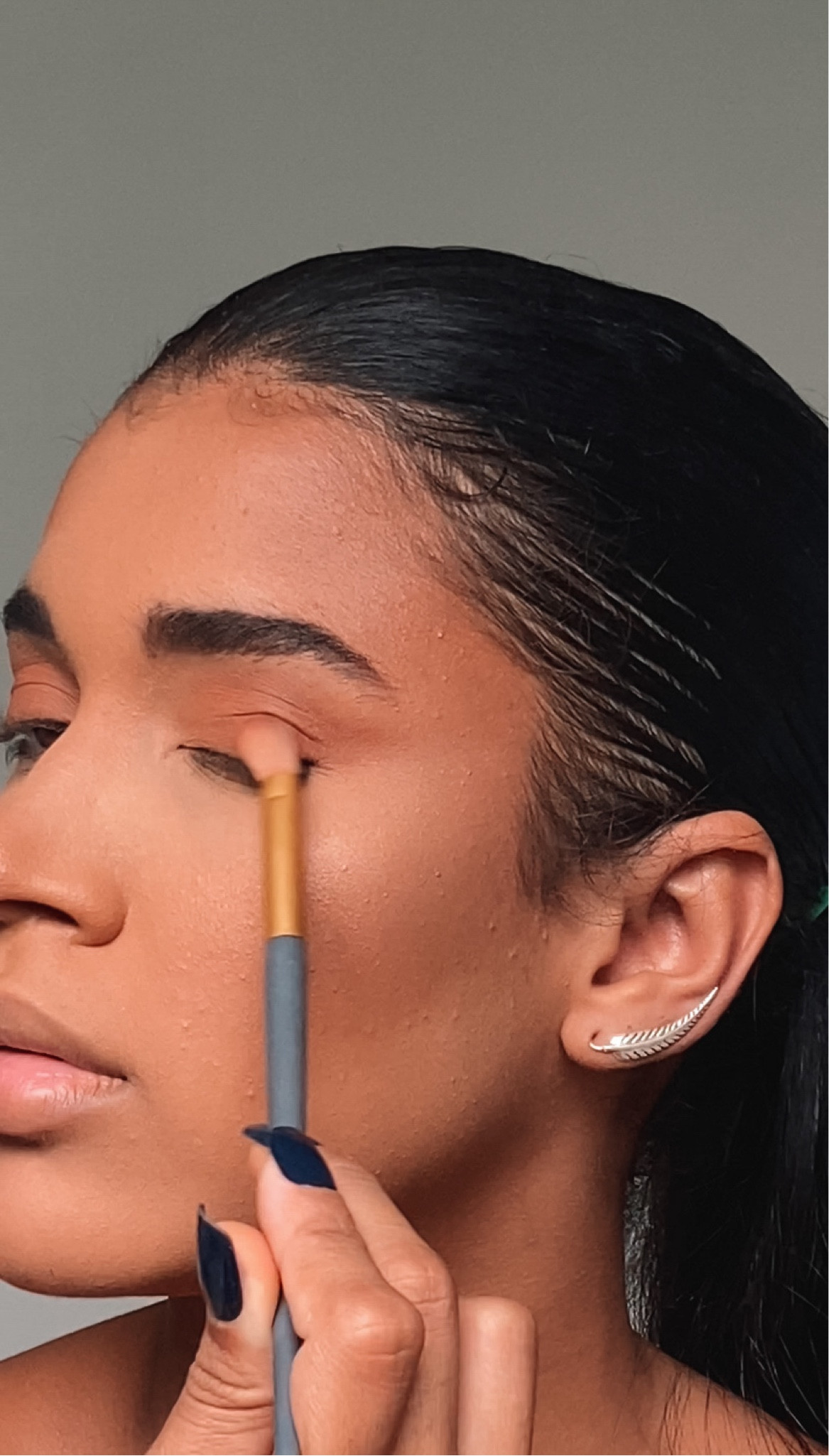 Make feita com a paleta de sombra da #essencecosmetics da linha #COFFETOGLOW 


#ltkconbr2023 #maquiagembrasil #ltkbrasil #makeup 

#LTKeurope #LTKbeauty #LTKSeasonal