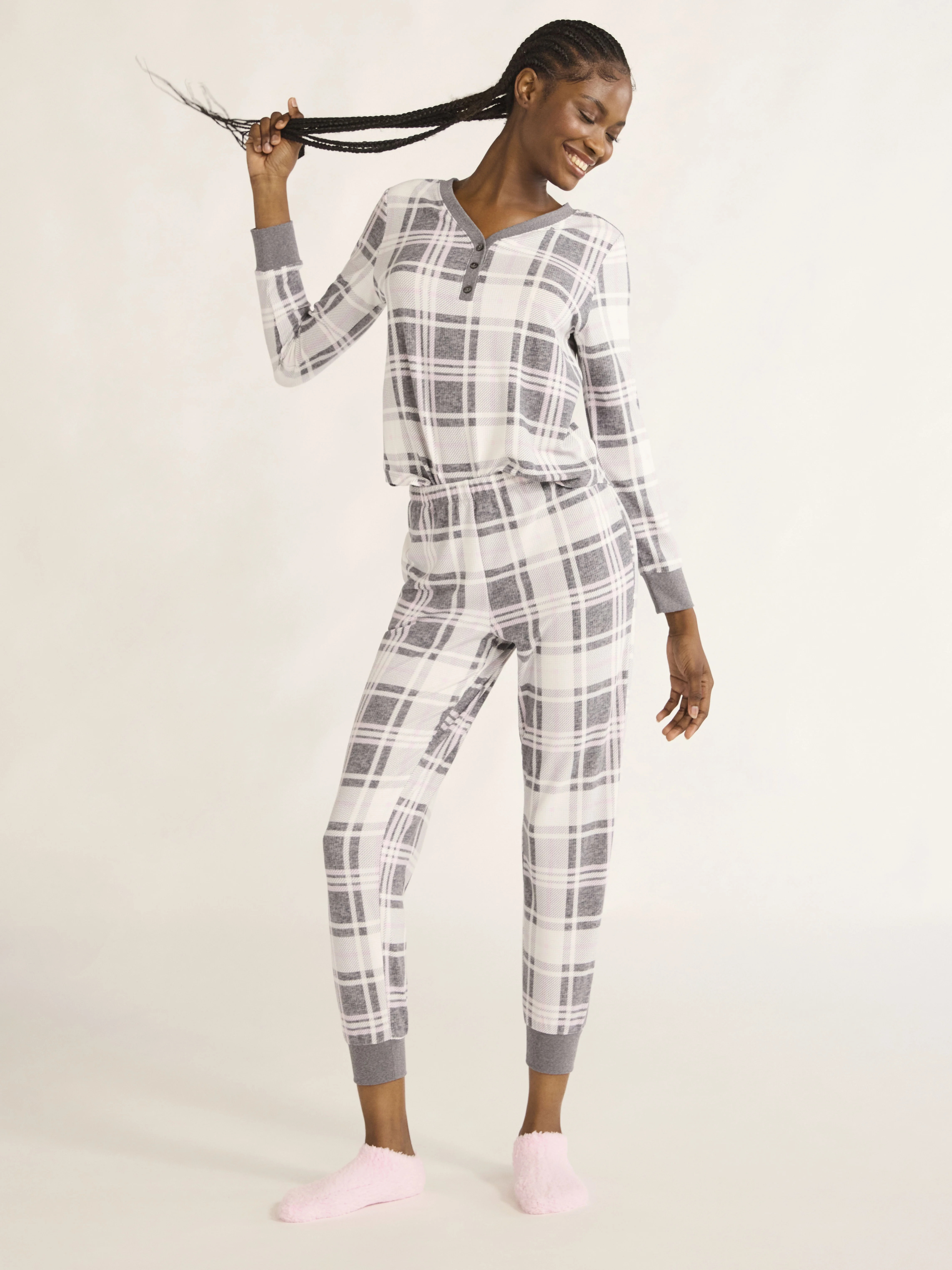 Joyspun Women's Velour Waffle Henley Sleep Top, Jogger Pants and Socks Pajama Set, 3-Piece, Sizes... | Walmart (US)