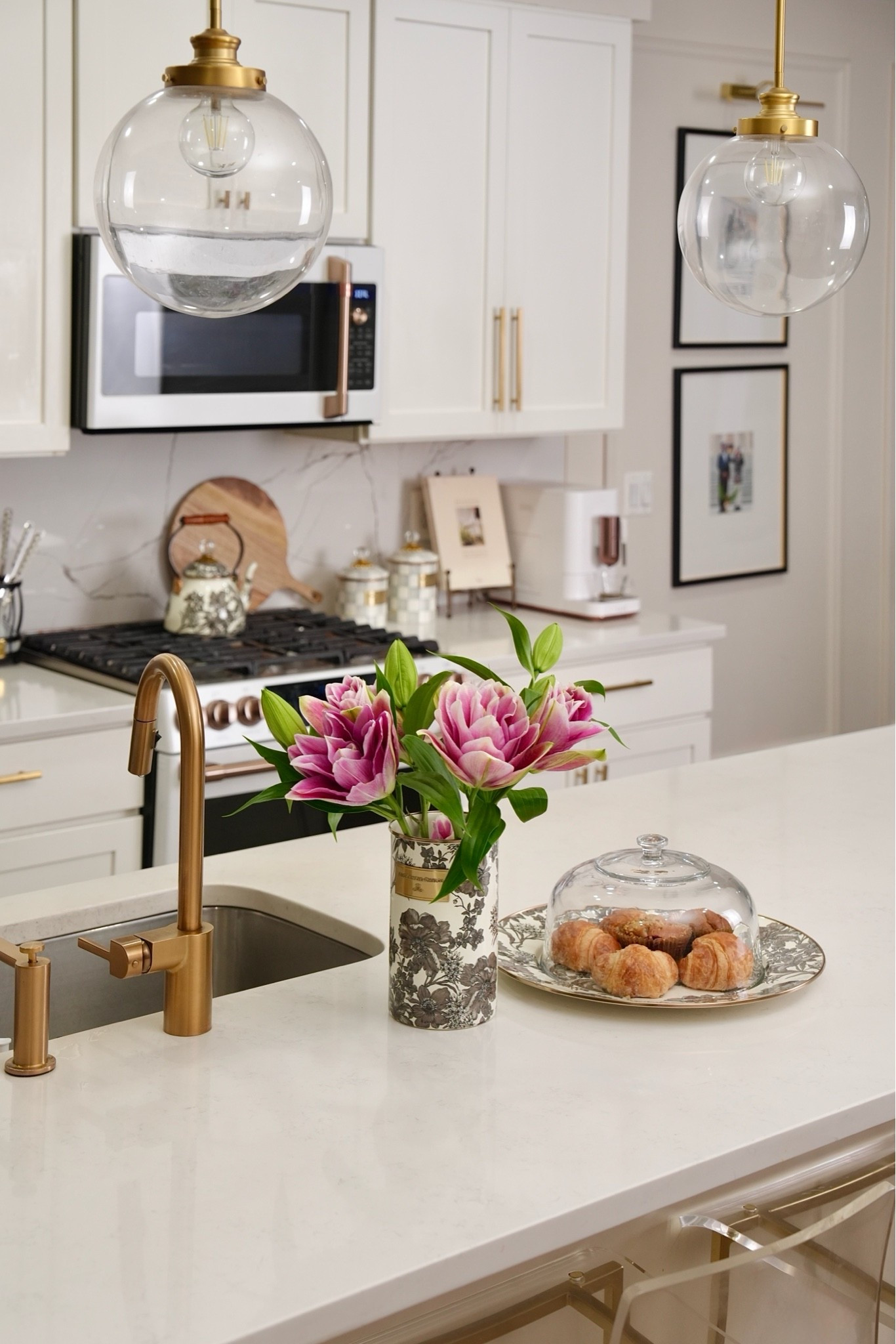 Mackenzie Childs biggest sale is live and I can’t wait to shop some new items on my wishlist

#LTKSeasonal #LTKHome