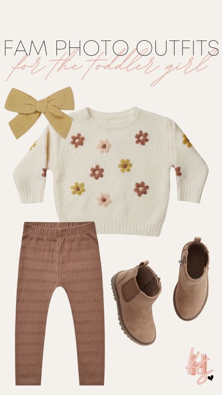 Toddler Girl Outfits // Family Photo Outfits 

#LTKbaby #LTKstyletip #LTKSeasonal