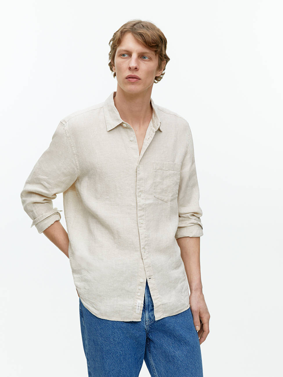 Leinenhemd mit normaler Passform | ARKET (EU)
