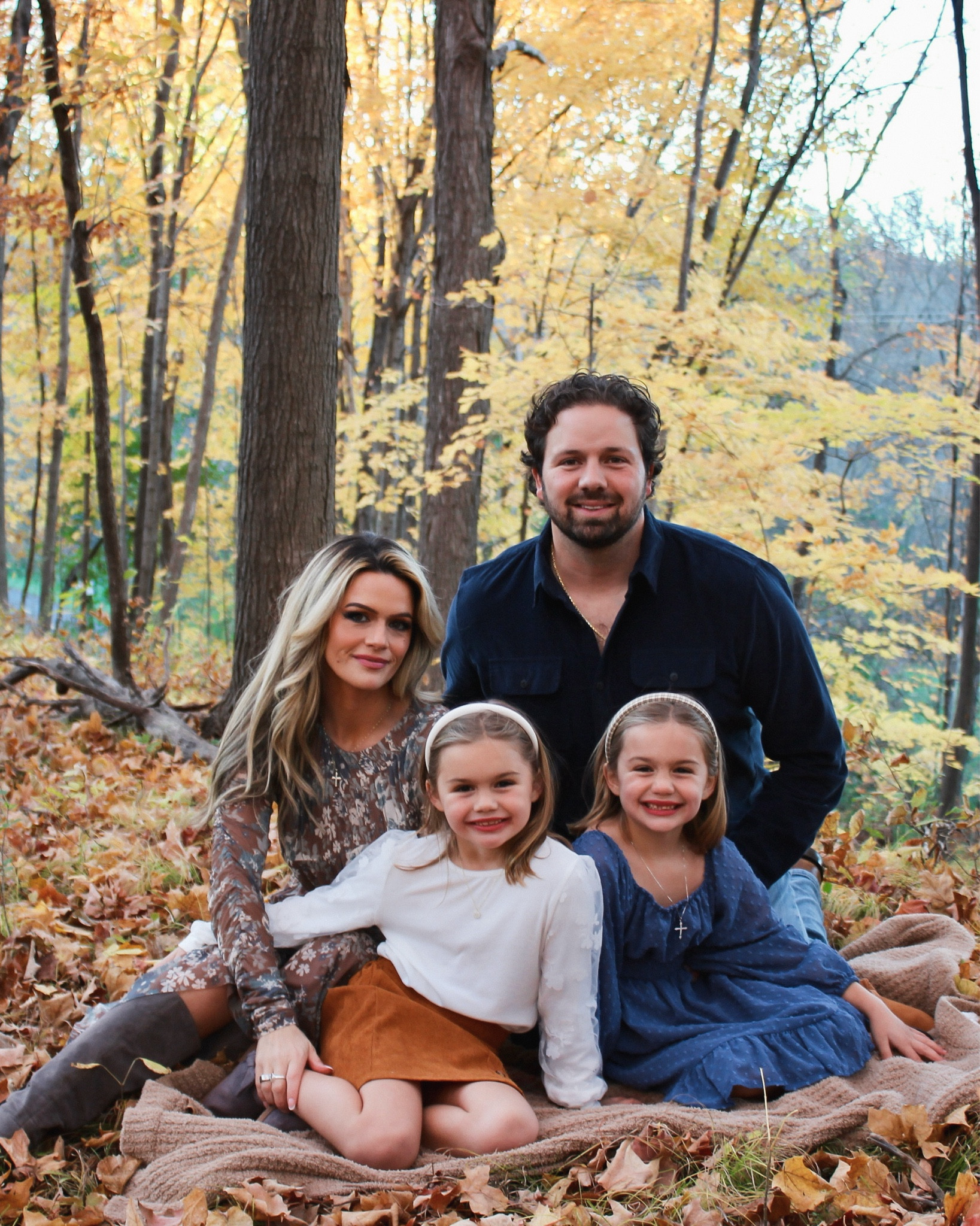 Fall Family Photo Outfits// Holiday Family Photo Outfits// Fall Family Photos// Outfit Ideas for family photos // fall outfits// Thanksgiving Outfit Ideas 

#LTKSeasonal #LTKKids #LTKFamily