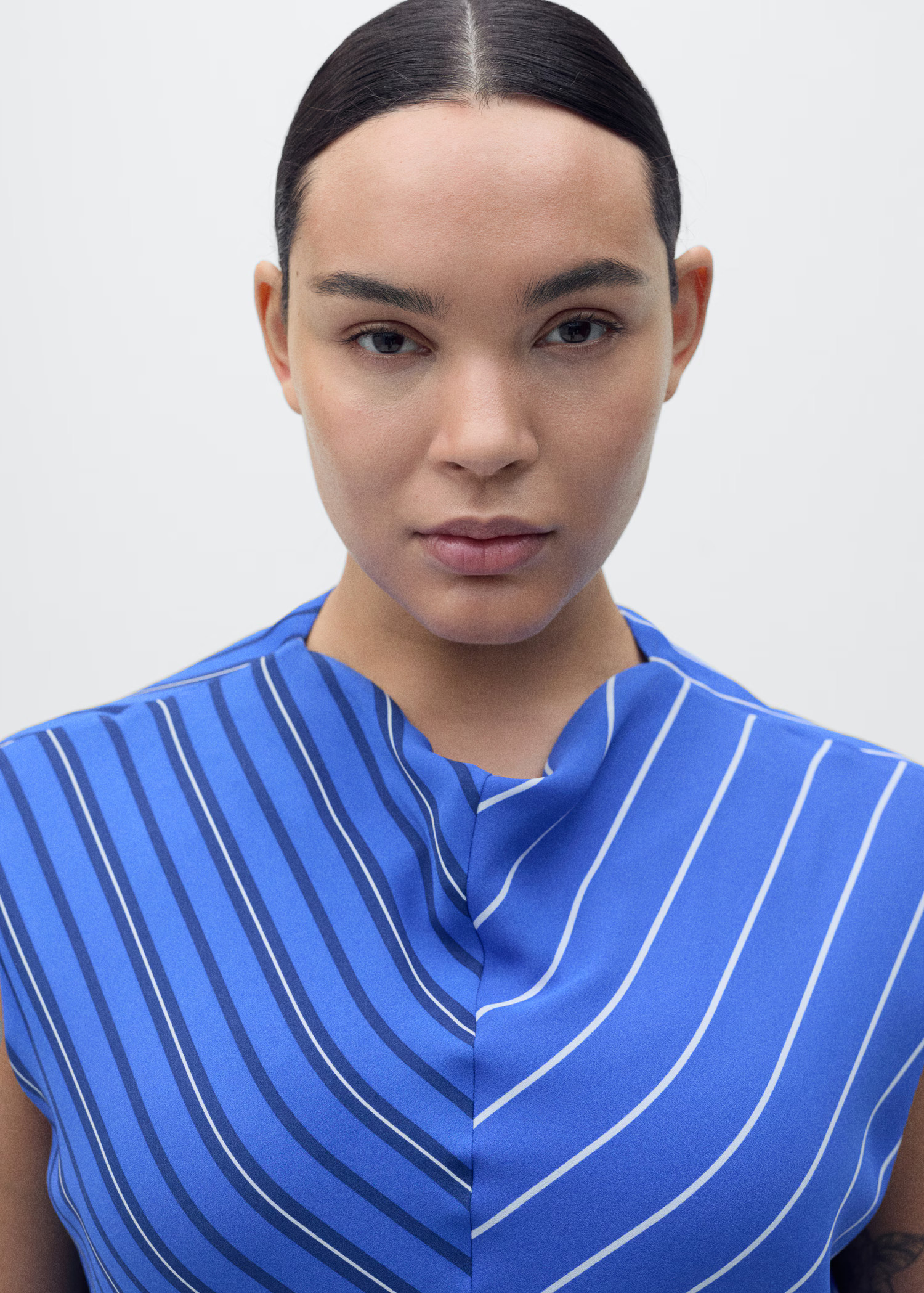 Vestito svasato con righe combinate - Donna | MANGO Italia | Mango EU