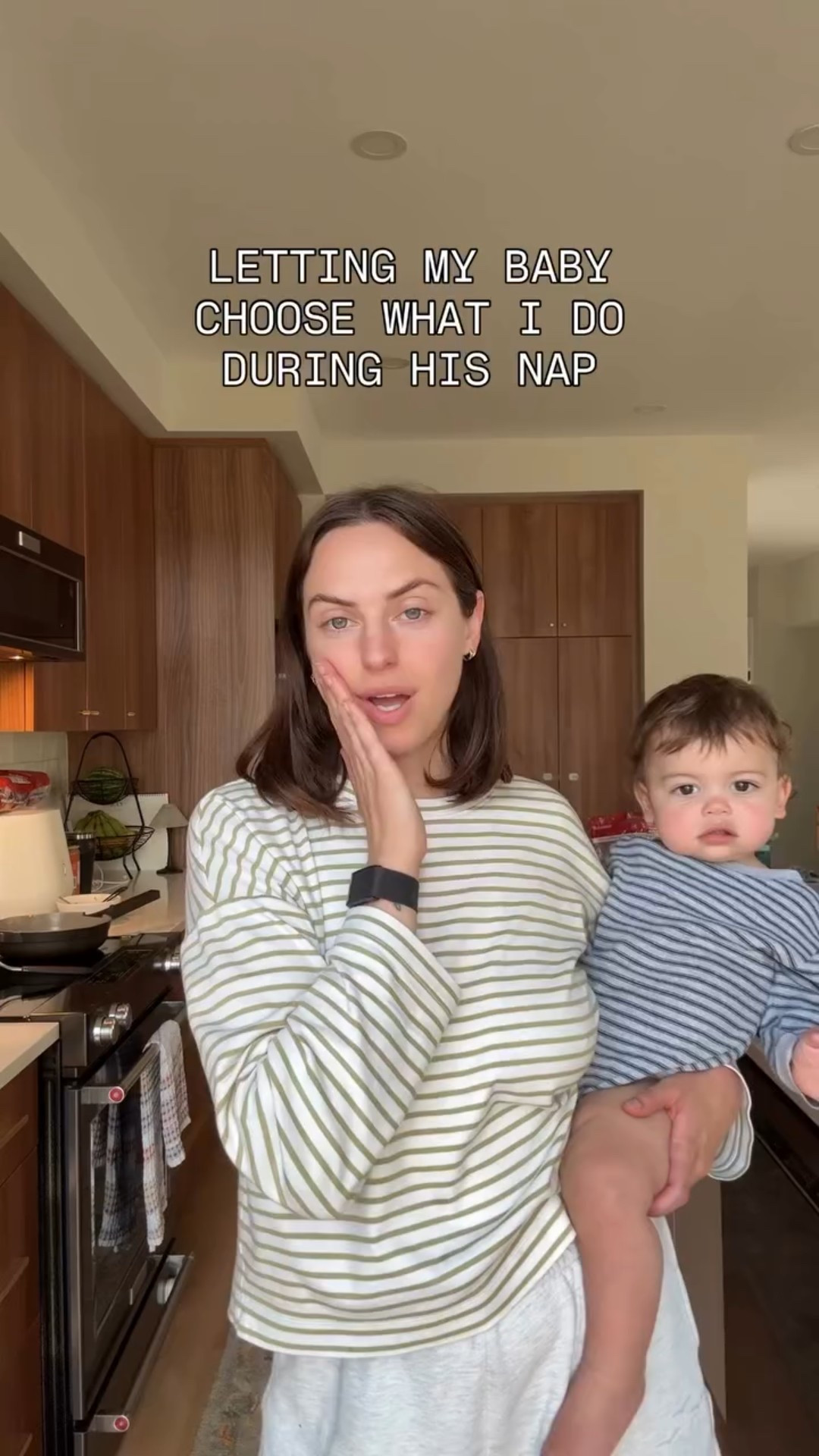 Why has it never occurred to me to just throw all my choices in a bowl and pick one at random?! Did I just crack the code for us indecisive people?!😅🤷🏻‍♀️ 

Featuring:
@itsthefitkit 
@whoop 
@stokcoldbrew / @stokcoldbrewcanada 
@spanx 

#momlife #ottawalife #postpartumworkout #fitnessjourney #glowupera #canadianmom