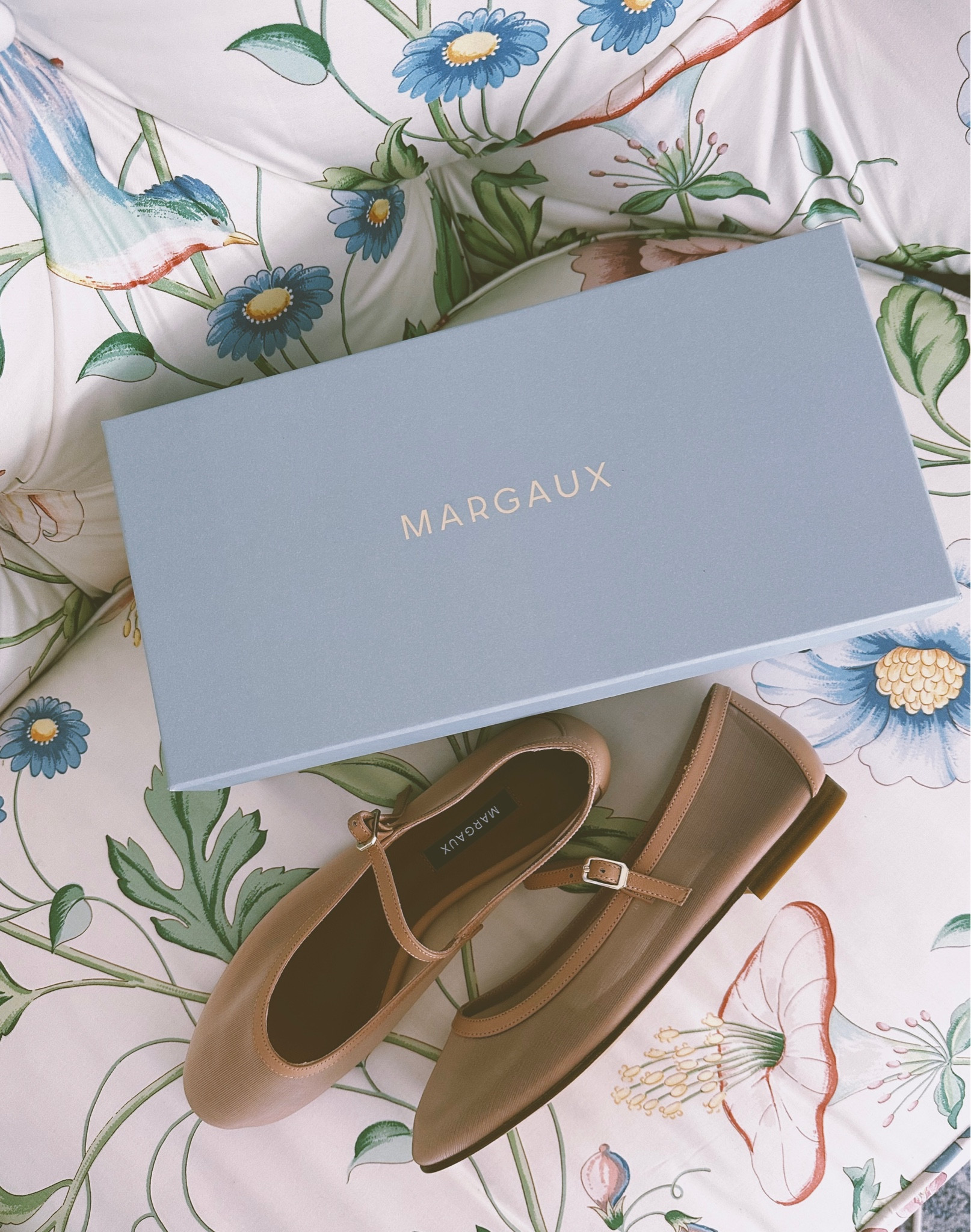 The prettiest summer ballet flat - you need them 

#LTKShoeCrush #LTKWedding #LTKSeasonal