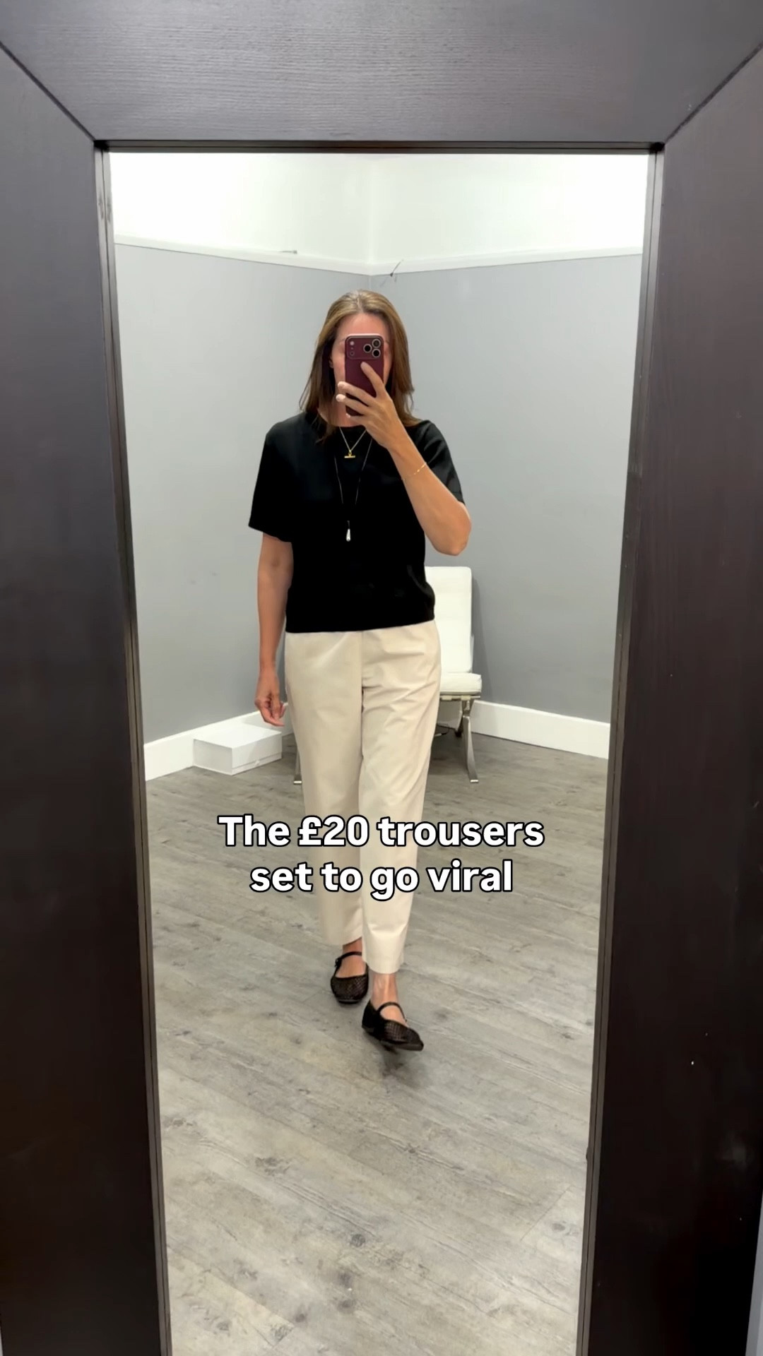 These £20 cotton trousers are set to go viral. Cotton fabric, elasticated waist,  relaxed with a tapered style and oh so versatile. 
Wear for work, play and everything in between. They come in 5 colours, 2 lengths and they’re set to make your summer styling easy xx

#LTKsummer #LTKuk #LTKstyletip
