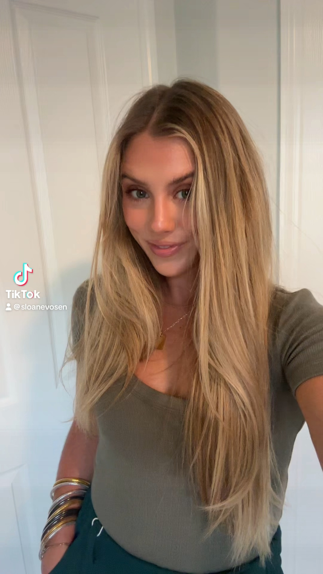 Halara HalaraFlex™ High Waisted Plicated Side Pocket Wide Leg Waffle Work Pants. Size xs. Workwear, work pants, office outfit, office chic, pleated pants, waffle knit pants. 

#LTKStyleTip #LTKWorkwear #LTKVideo