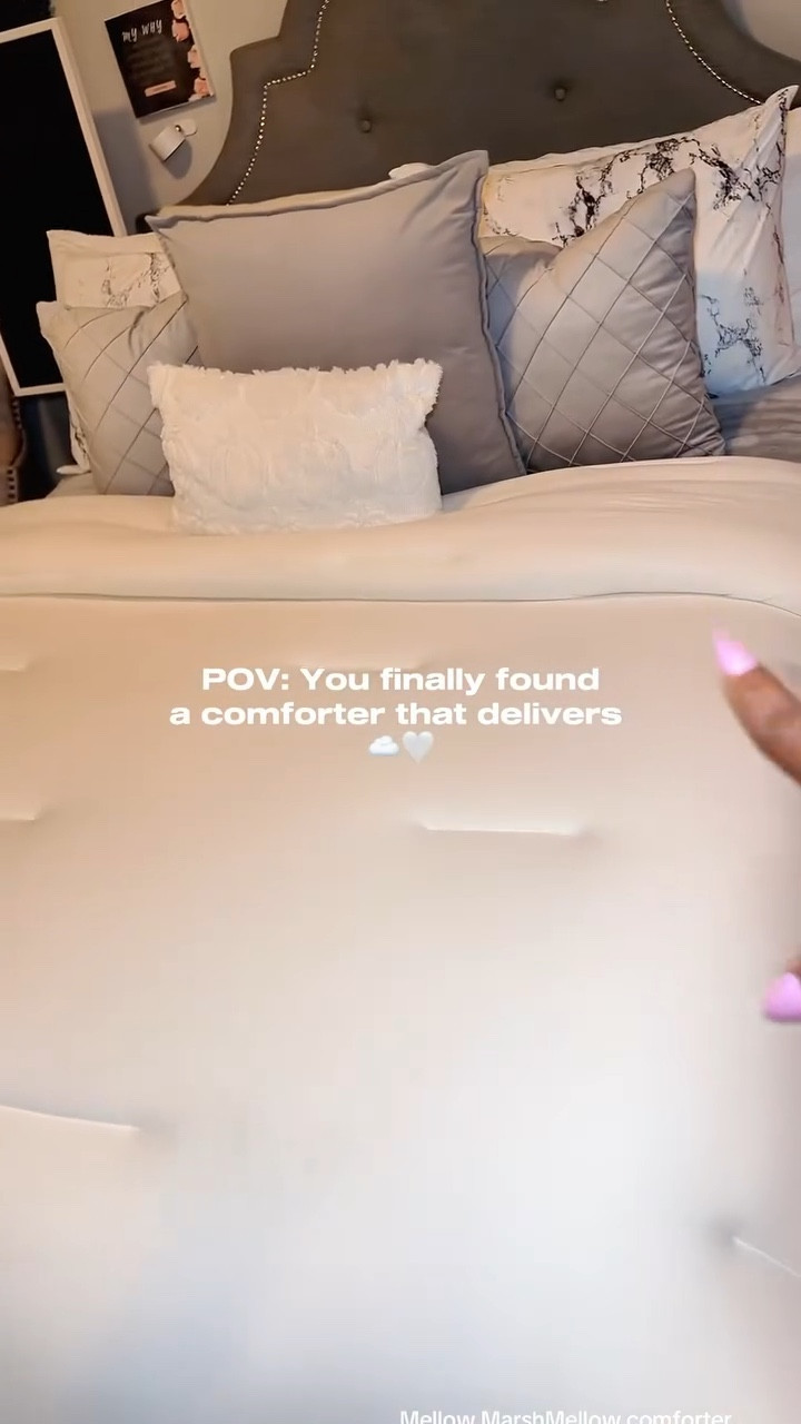 This is what your bed is SUPPOSED to feel like 😩☁️ The MarshMellow Comforter is double stuffed, temperature balancing and softer than I knew was possible 🤍 Your sleep will never be the same. ☁️🐏✨ 

#fluffycomforter #bedroomessentials #mellowsleep #marshmallowcomforter #ComforterLove #SoftAndCozy #SleepUpgrade #BedroomComfort #HeatAdaptiveBedding

@mellowsleep

#LTKMothersDay #LTKHome