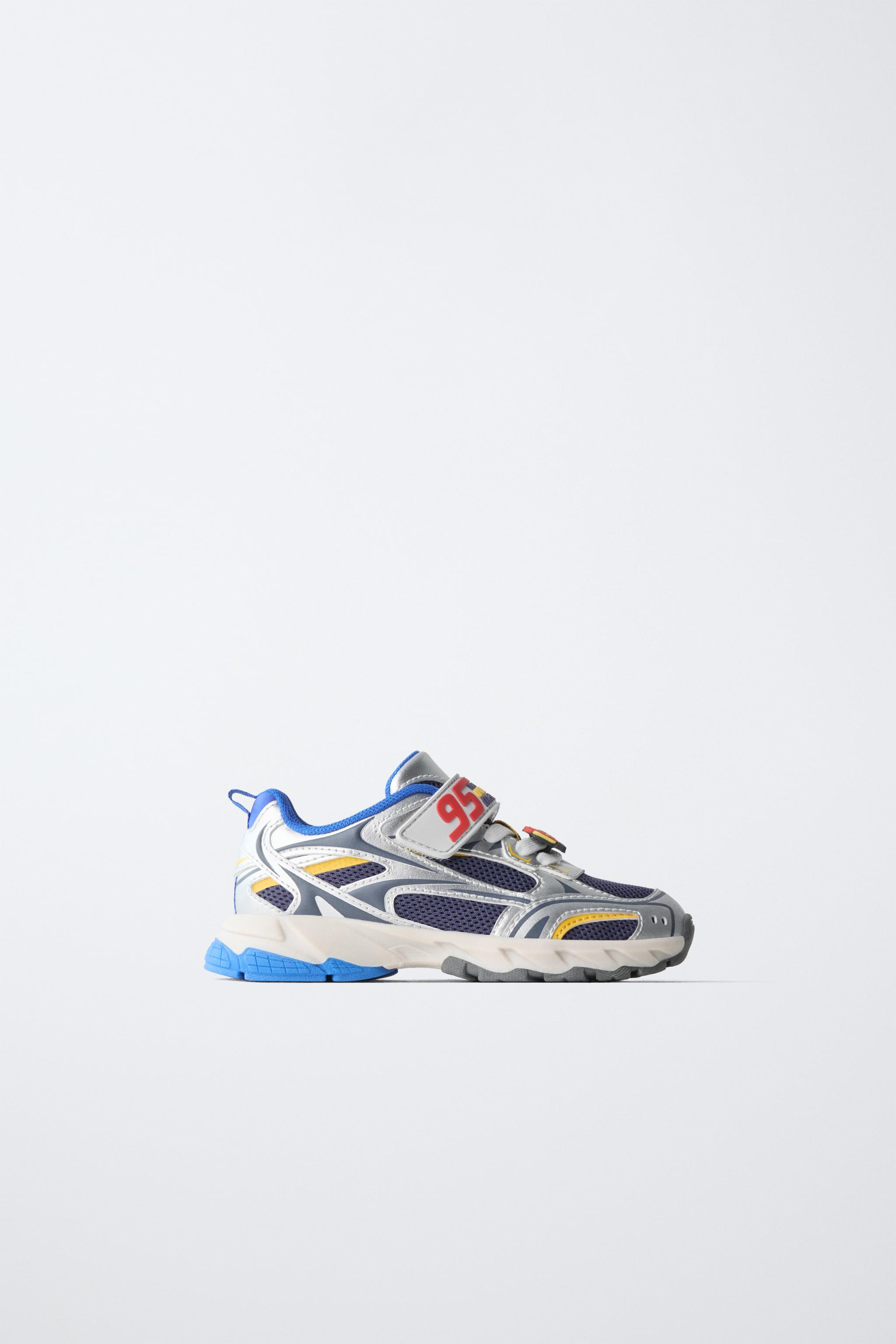 CARS LIGHTNING MCQUEEN © DISNEY SNEAKERS | Zara US