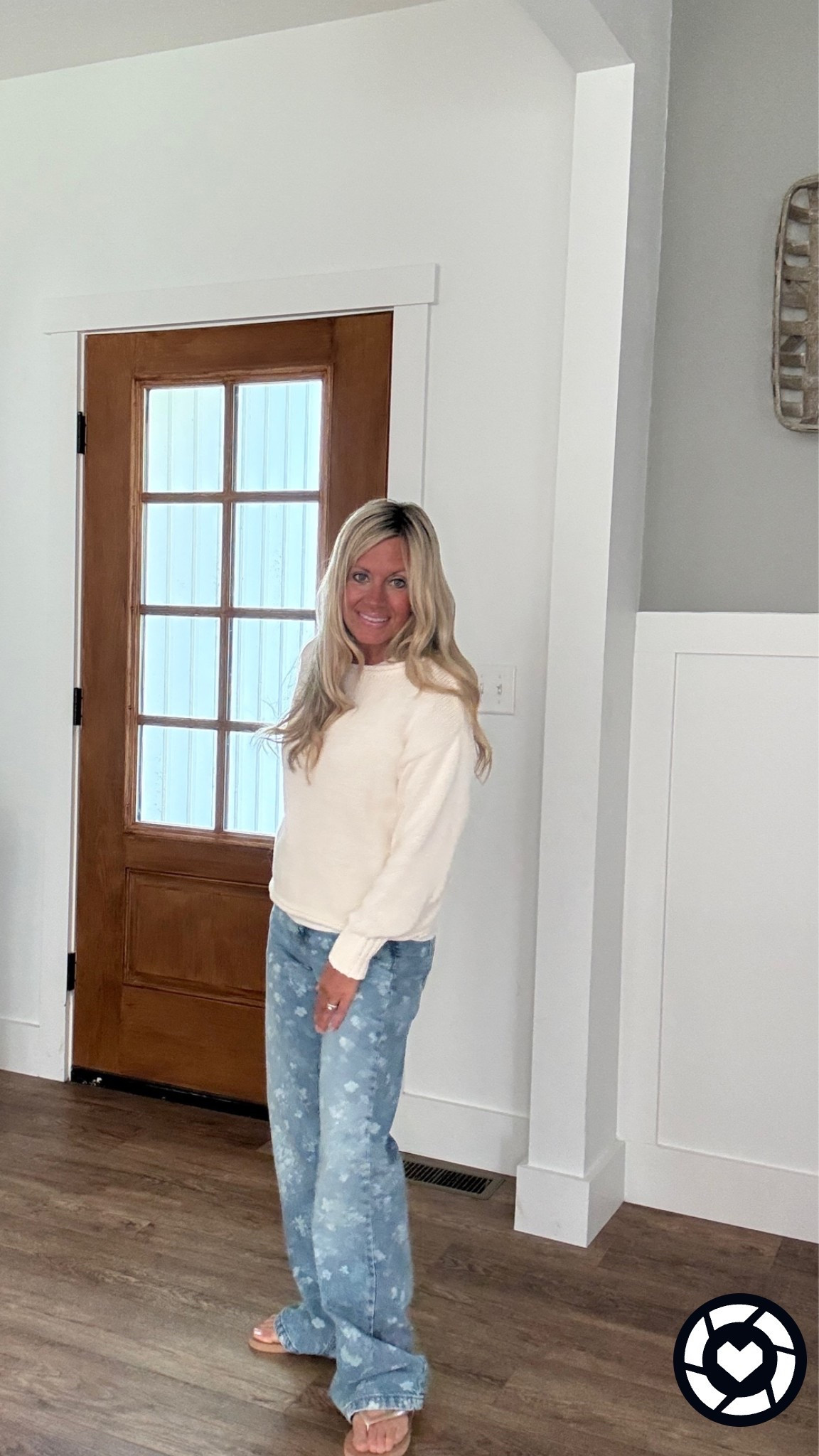 Soft knits + floral denim = the easiest spring outfit 🌸🤍
This cozy neutral sweater paired with these dreamy floral jeans gives effortless “cute but comfy” energy. Perfect for coffee runs, teaching days, errands, or weekend brunch
#LTKStyle #SpringStyle #FloralDenim #CasualChic #LTKFinds #TeacherStyle #EverydayOutfit #SpringFashion #DenimStyle #NeutralStyle

#LTKootd #LTKmomlife #LTKSaleAlert