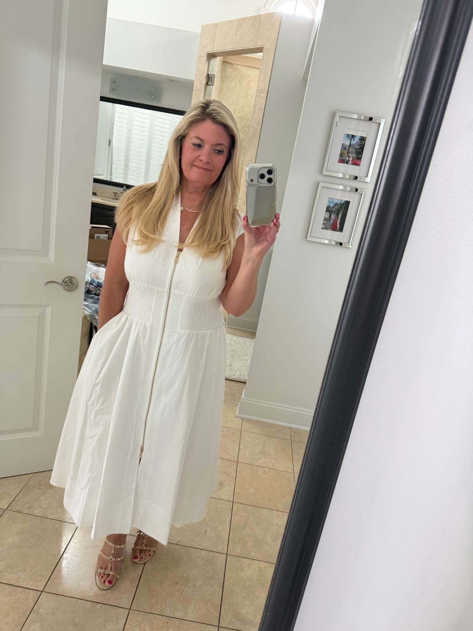 Easy nice fitting dress
Antro had it for years! Now a great price at Nordstrom 

#LTKMothersDay #LTKmomlife