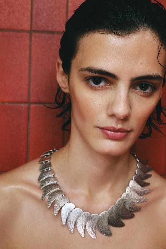 TEARDROP METAL PLATE NECKLACE | Zara US