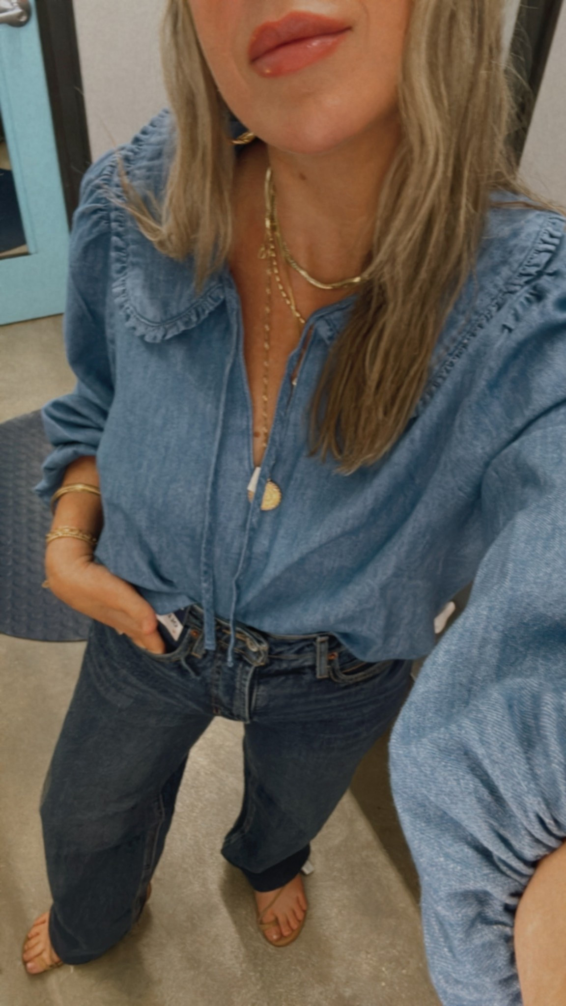 A denim on denim vibe at Old Navy!



#LTKSeasonal #LTKStyleTip