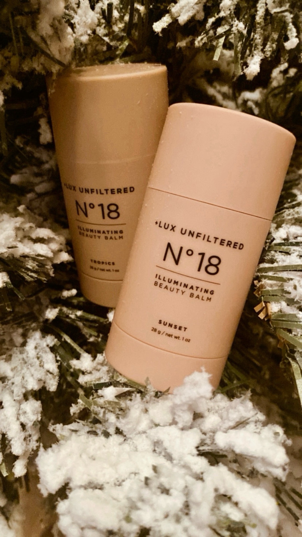 ‘Tis the season to be tan ☃️

𝐻𝒾𝒾𝒾, 𝓁𝑜𝓋𝑒𝓁𝓎! 𝐹𝑜𝓁𝓁𝑜𝓌 𝓂𝓎 𝓈𝒽𝑜𝓅, 𝒶𝓃𝒹 𝑔𝑒𝓉 𝓂𝓎 𝑒𝓍𝒸𝓁𝓊𝓈𝒾𝓋𝑒 𝒶𝓅𝓅-𝑜𝓃𝓁𝓎 𝒸𝑜𝓃𝓉𝑒𝓃𝓉! 𝒮𝑜 𝑔𝓁𝒶𝒹 𝓎𝑜𝓊'𝓇𝑒 𝒽𝑒𝓇𝑒. 

LTK find, chic, aesthetic, trending, stylish, minimalist style, affordable, home, decor, interior design, beauty, ootd, dupe, look for less, y2k, Amazon, Amazon fashion, Amazon finds, Amazon home, Amazon style, fall fashion, fall home decor, fall style, fall home, thanksgiving, holiday, fall outfit, seasonal, decor, decorations, Christmas, Christmas decorations #tan #luxunfiltered #sunlesstanning #stockingstuffer #Christmasgift makeup, skincare, beauty, gift set, travel set 

#LTKBeauty #LTKGiftGuide #LTKHoliday