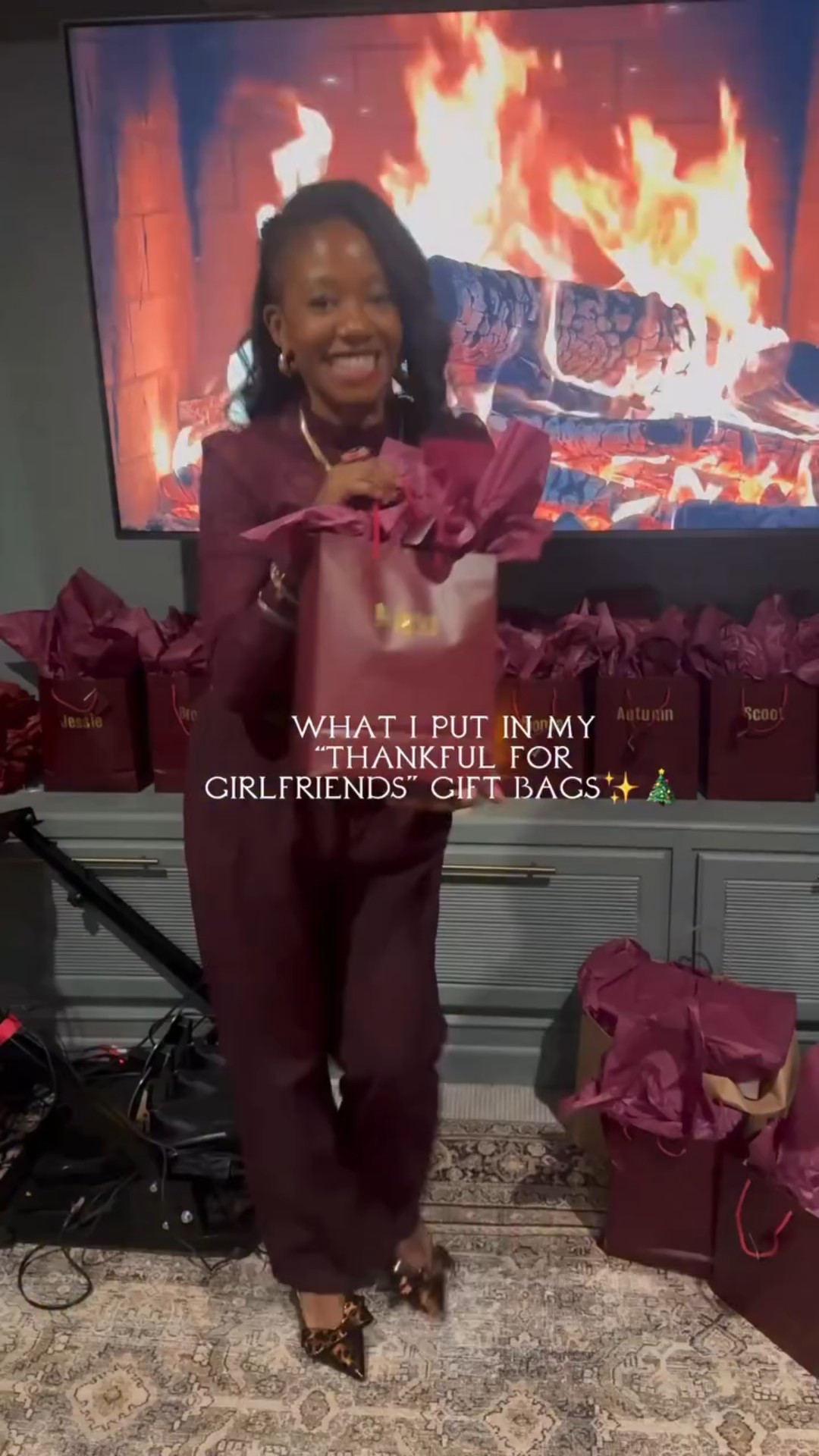 When putting together my gift bags, I picked items that my friends could actually use! Each person also got 1-2 additional items that were specific to them, so @jessiethecreator got the Himalayan salt wrap, but @bk_monroe got some sunglasses that were so her, along with some specialty pepper sauces. 

The base of everyones bag included: 
@touchland hand sanitizers
@mukluks burgundy socks that we threw on that evening
@scrubdaddy and Scrub Mommy sponges because we are grown and love these things! 
@astidocg_world Mignonette mini bottles of wine. These are the perfect size for a gift bag and taste so good!!

Gift bags don’t have to be complicated. They just need to make sense and be stuff that ppl will actually use!