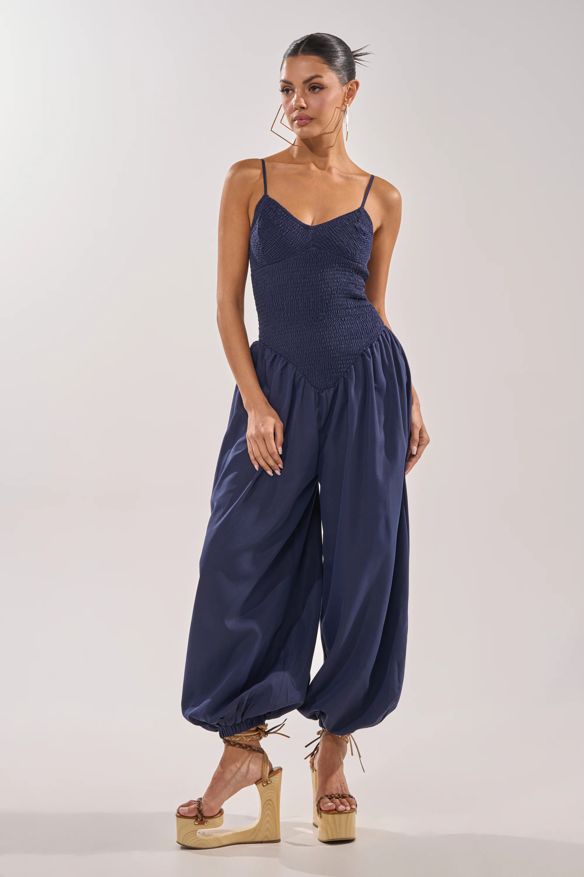 TRENDSETTER BALLOON PANT JUMPSUIT | AKIRA