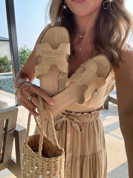 There are so many cute new arrivals at target for spring! Love these sandals! 

Spring outfit, spring shoes, spring sandals, summer sandals, beach vacation, vacation outfits, summer style, target fashion

#LTKStyleTip #LTKFindsUnder50