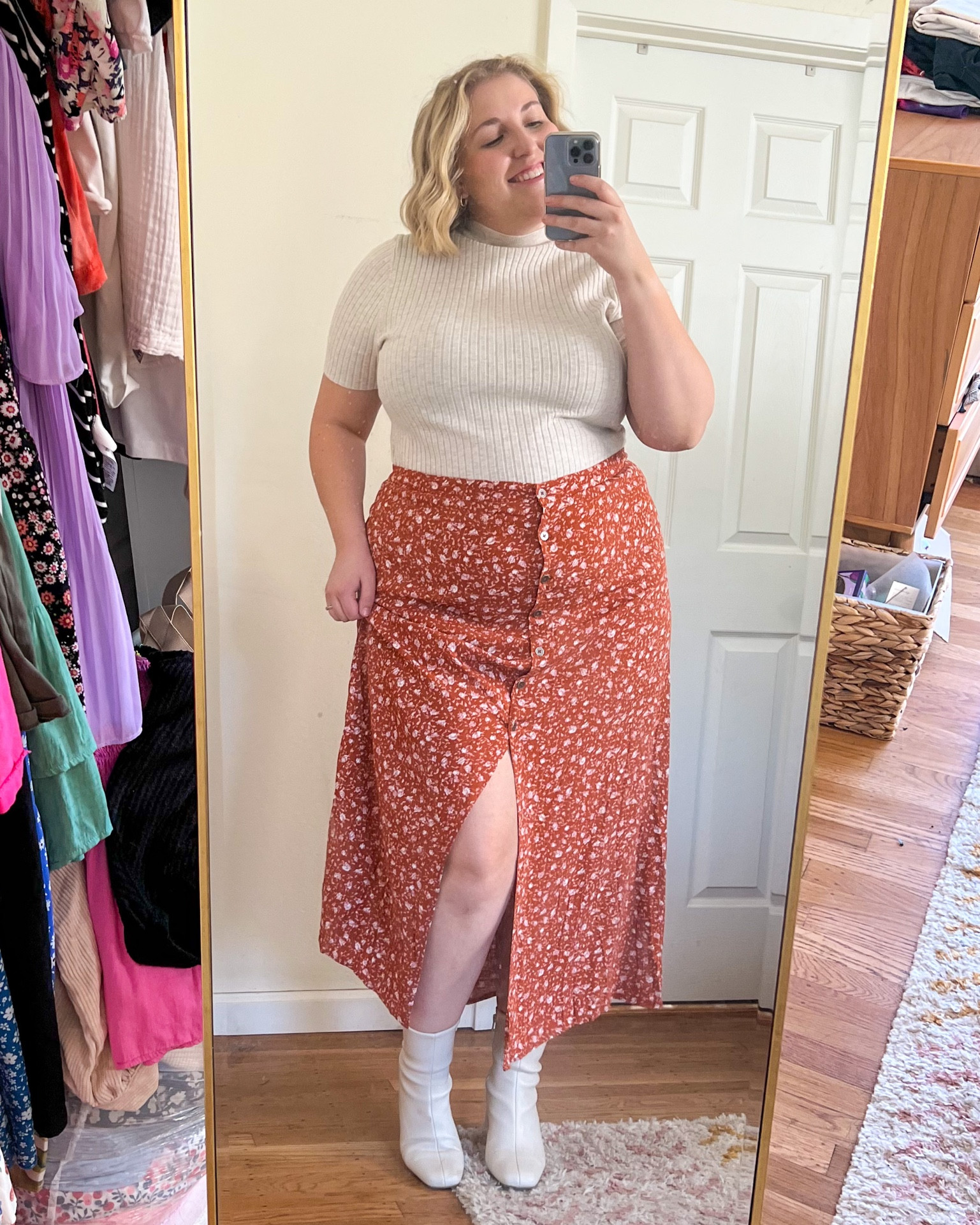 Day 4/5 Target fall outfits! This floral skirt is my new fave🤩 Wearing XXL and XL in the sweater top! Boots are a little tight on the ankles btw so not wide-ankle friendly  

#LTKsalealert #LTKmidsize #LTKstyletip