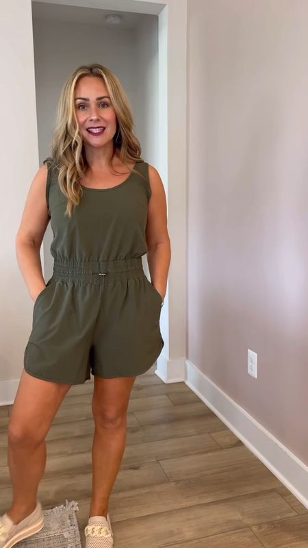 Comfy and cute romper perfect for busy moms! Best part?! It’s on sale 🥳

I’m wearing a Medium petite in the traveler romper from Abercrombie. Pair it with sneakers or sandals and your favorite bag then you’re ready ✨ 


#LTKActive #LTKStyleTip #LTKFindsUnder100