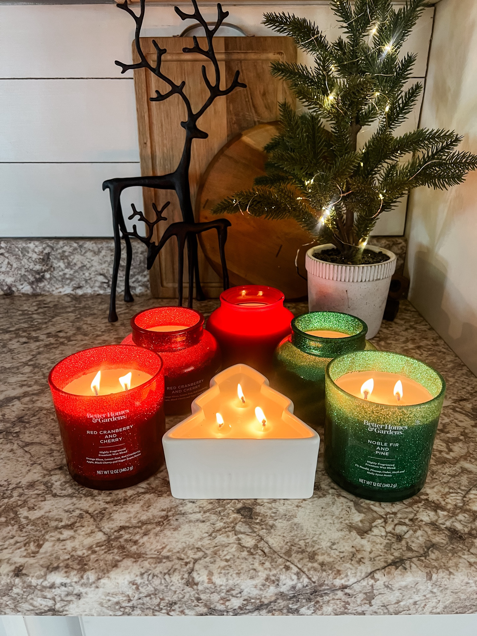 When you’re obsessed with Walmart Christmas candles! #walmartpartner With Walmart express delivery you can have everything delivered in as little as an hour! Subject to availability. Restrictions & fees apply.
@walmart #walmartholiday #walmart #liketokit @shop.ltk