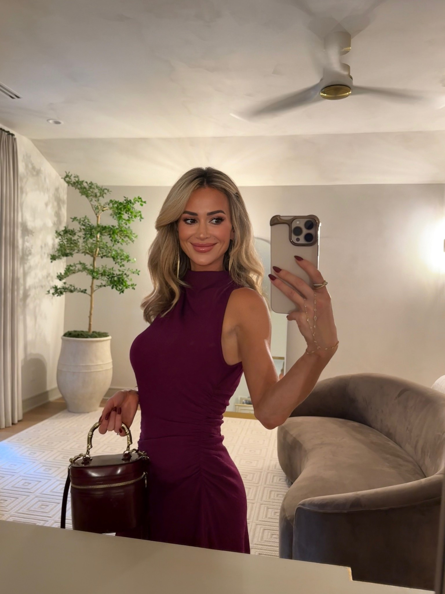 Dark cherry chokehold 