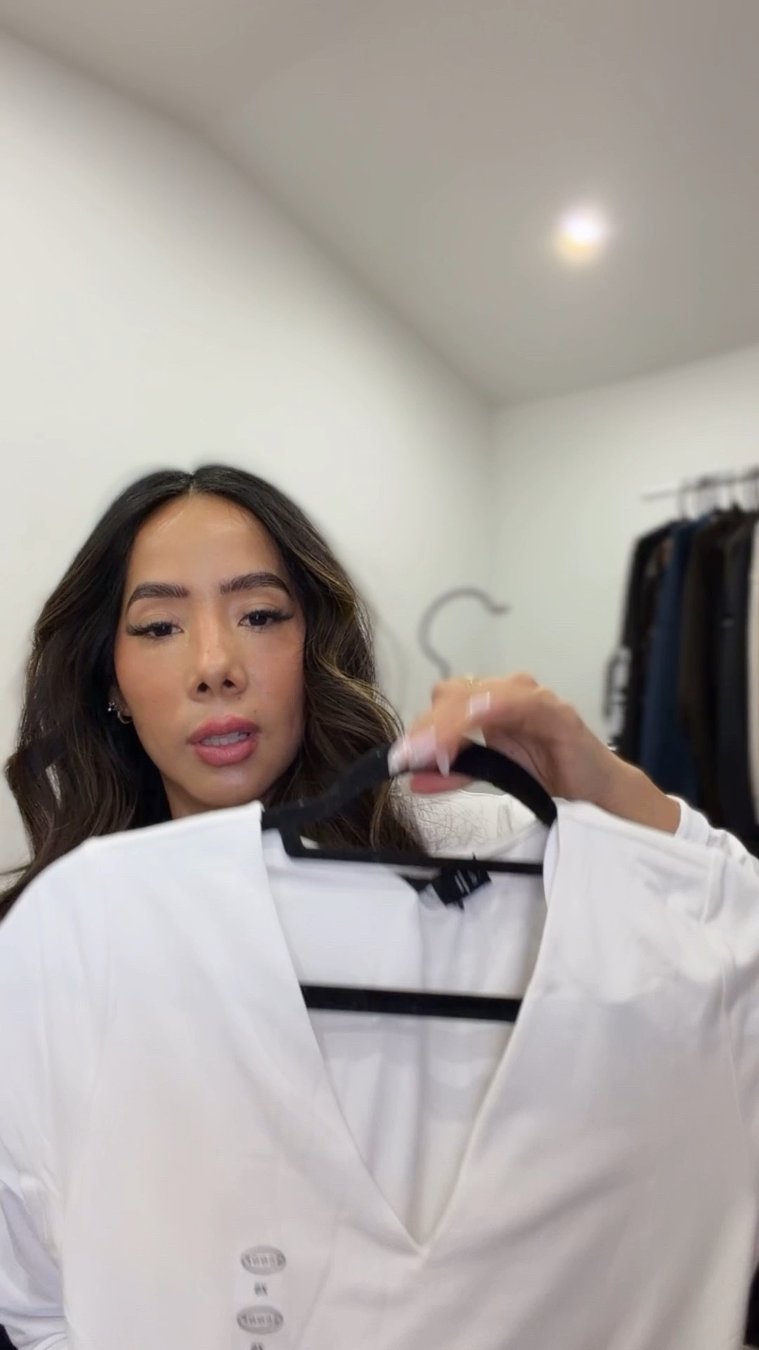 Loving this seamless v neck top! 

#LTKootd #LTKFindsUnder50 #LTKSeasonal