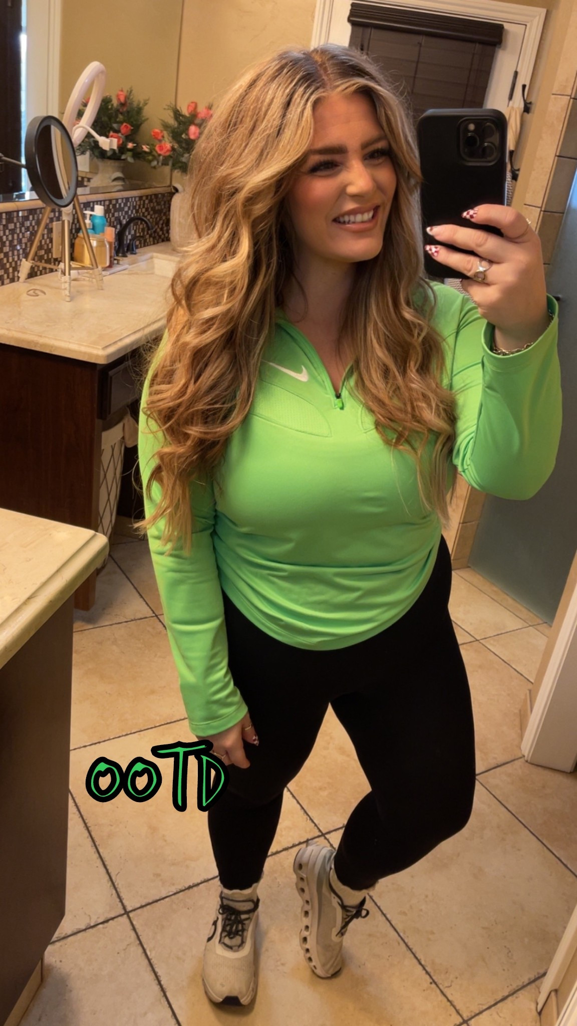 OOTD ✨ 
Sporty but make it cute 🏃‍♀️ effortless fit for errands, school drop-off, and everyday mom life.

#LTKSaleAlert #LTKActive #LTKootd