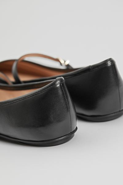 Mary Jane Leather Ballerina Flats - Black - Ladies | H&M GB | H&M (UK, MY, IN, SG, PH, TW, HK)