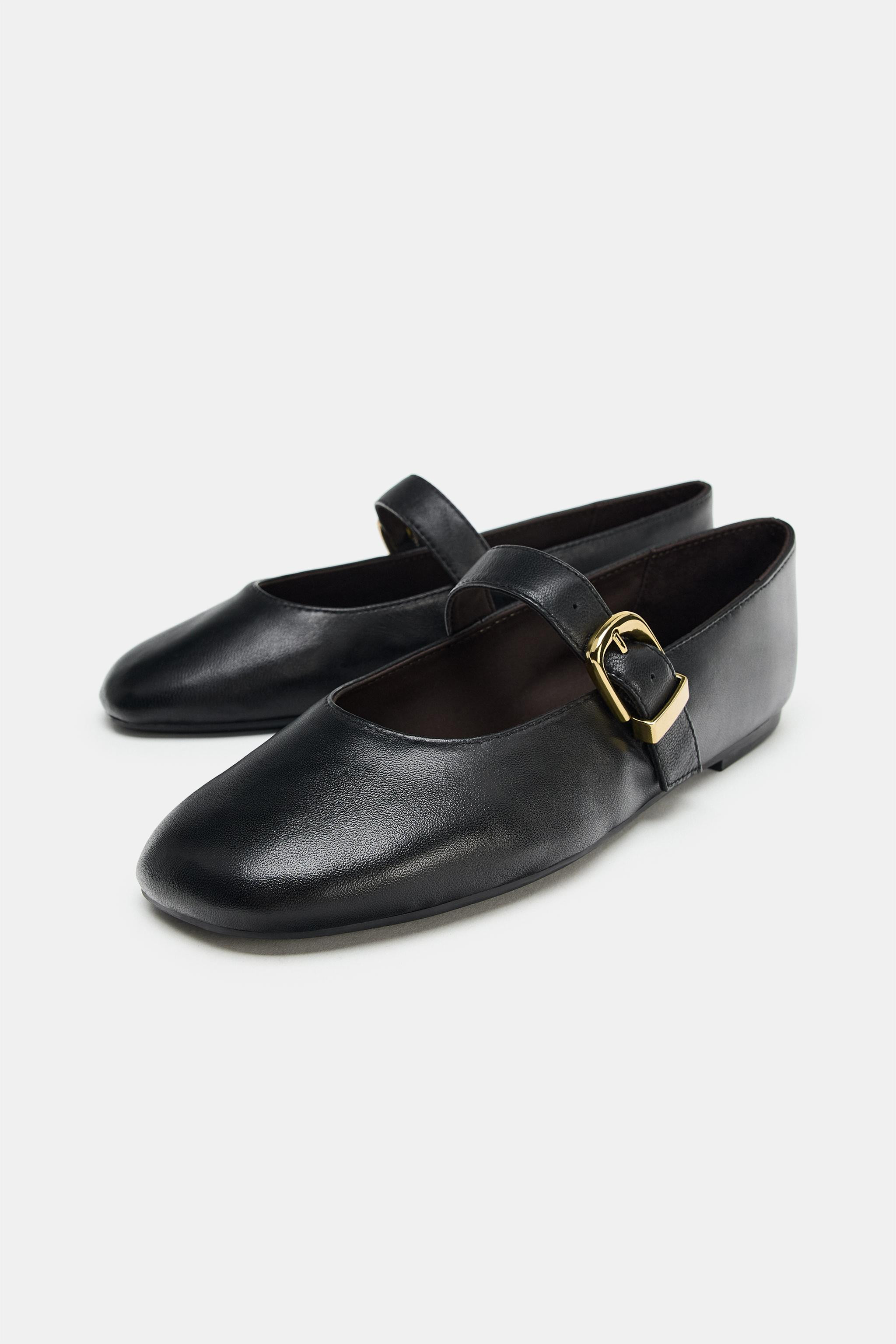 LEATHER BALLET FLATS WITH BUCKLE | Zara UK