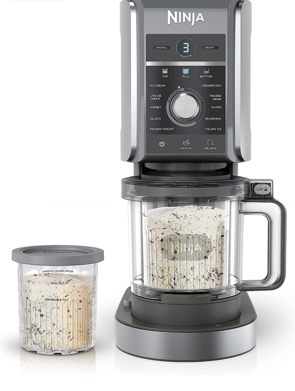 Dessert heaven!!! Makes the best, high protein, icecream! 