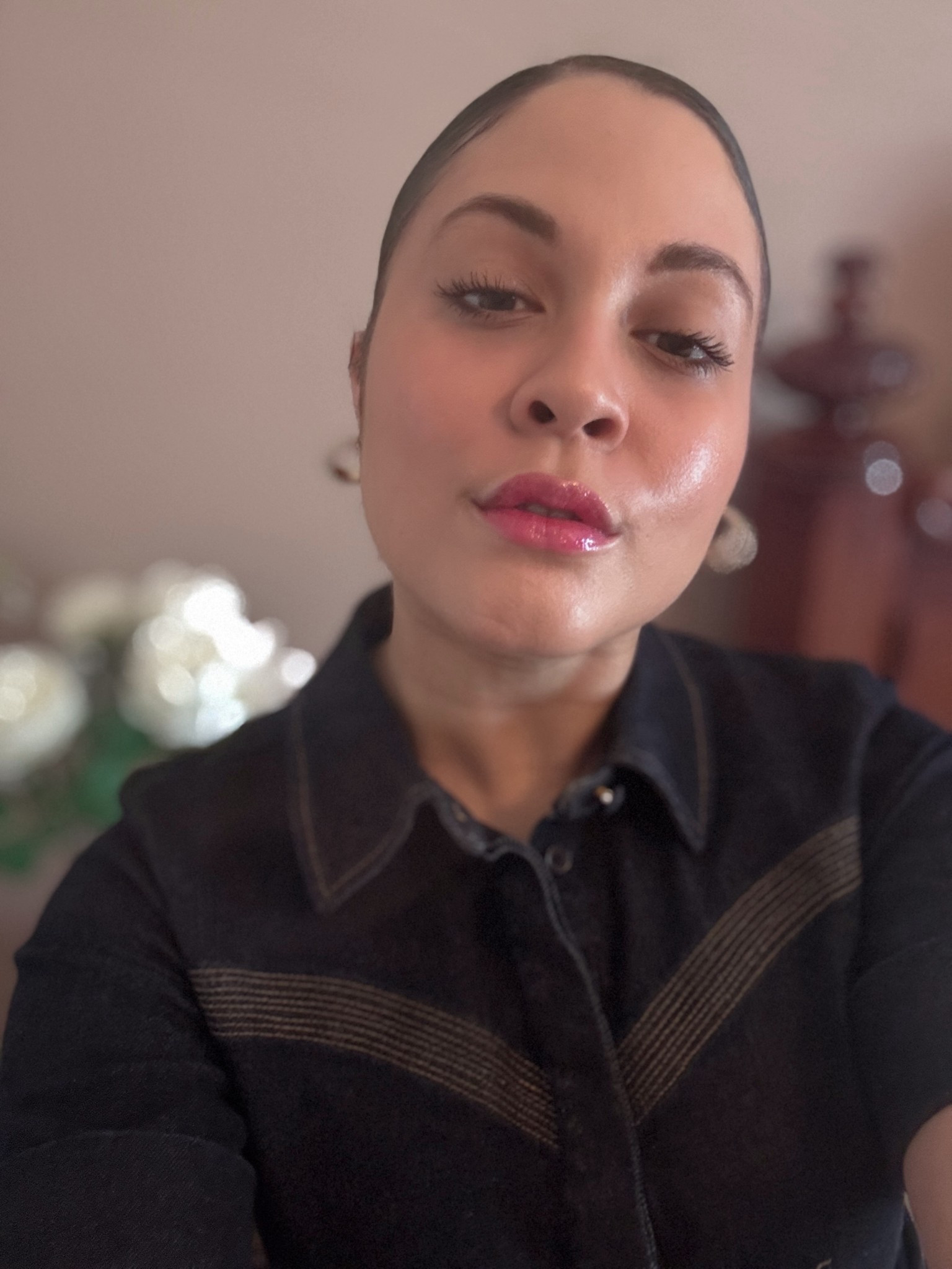 Today’s makeup look 💓 used my Lancome skin tint, leaves my skin glowing✨

#LTKCyberWeek