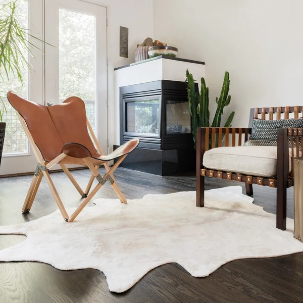 Alexander Home Rawhide Ivory Rug (6'2 x 8'0) | Bed Bath & Beyond