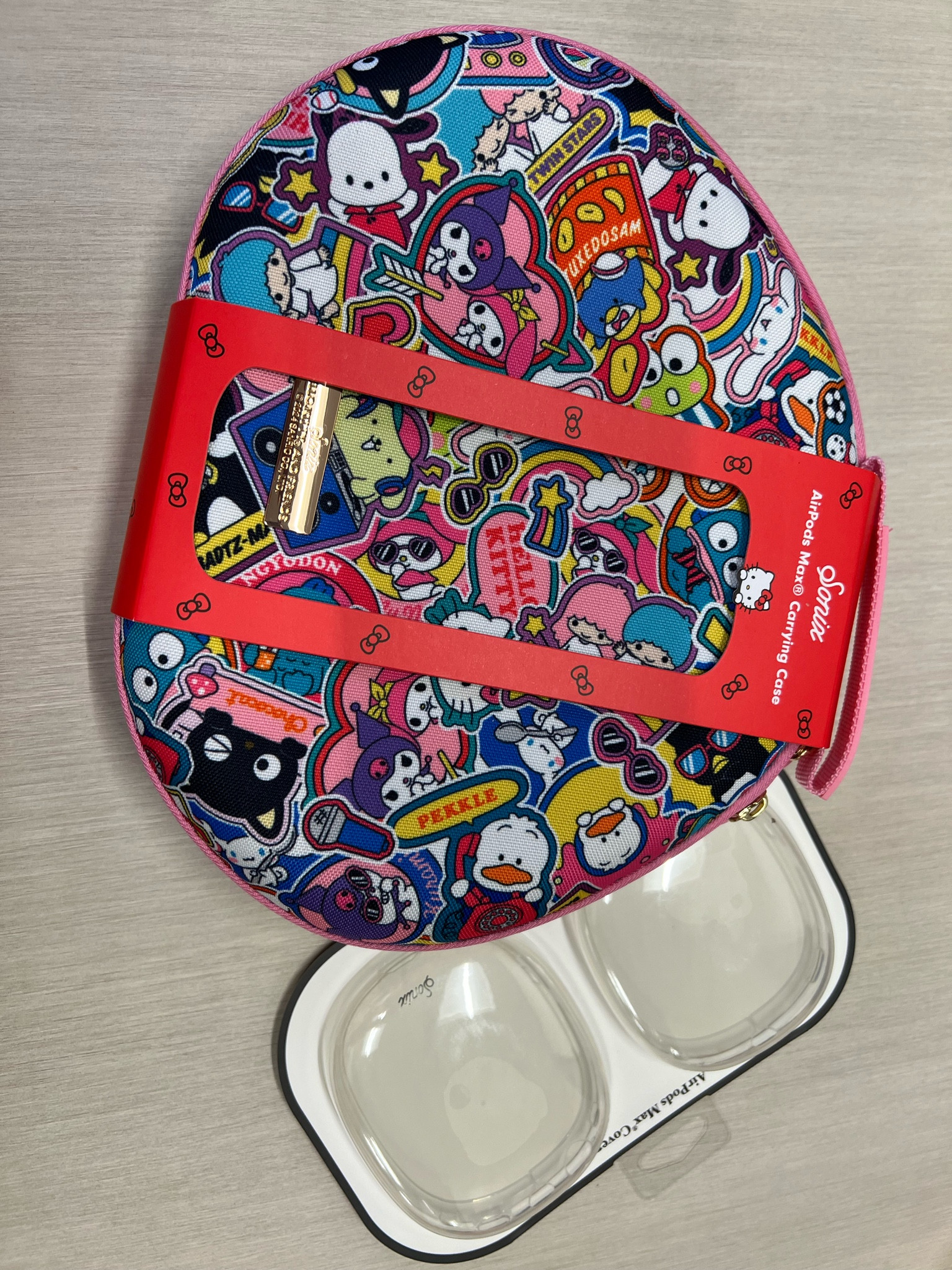 Accessories for my new AirPods Pro Max
From Sonix 

#LTKStyleTip #LTKTravel