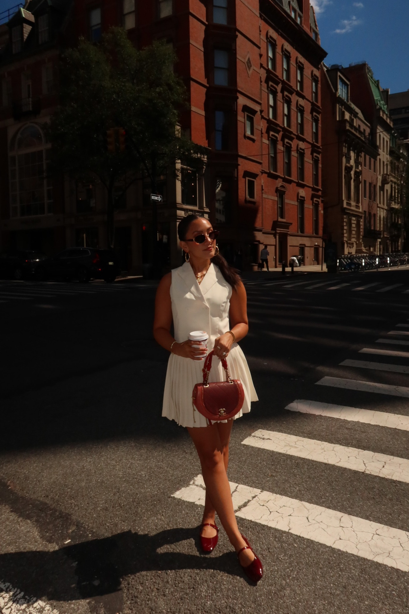 7.5 in shoes, small (4) in set. Exact set is commense but I saved an Amazon version

#LTKNYFW #LTKFindsUnder50 #LTKStyleTip