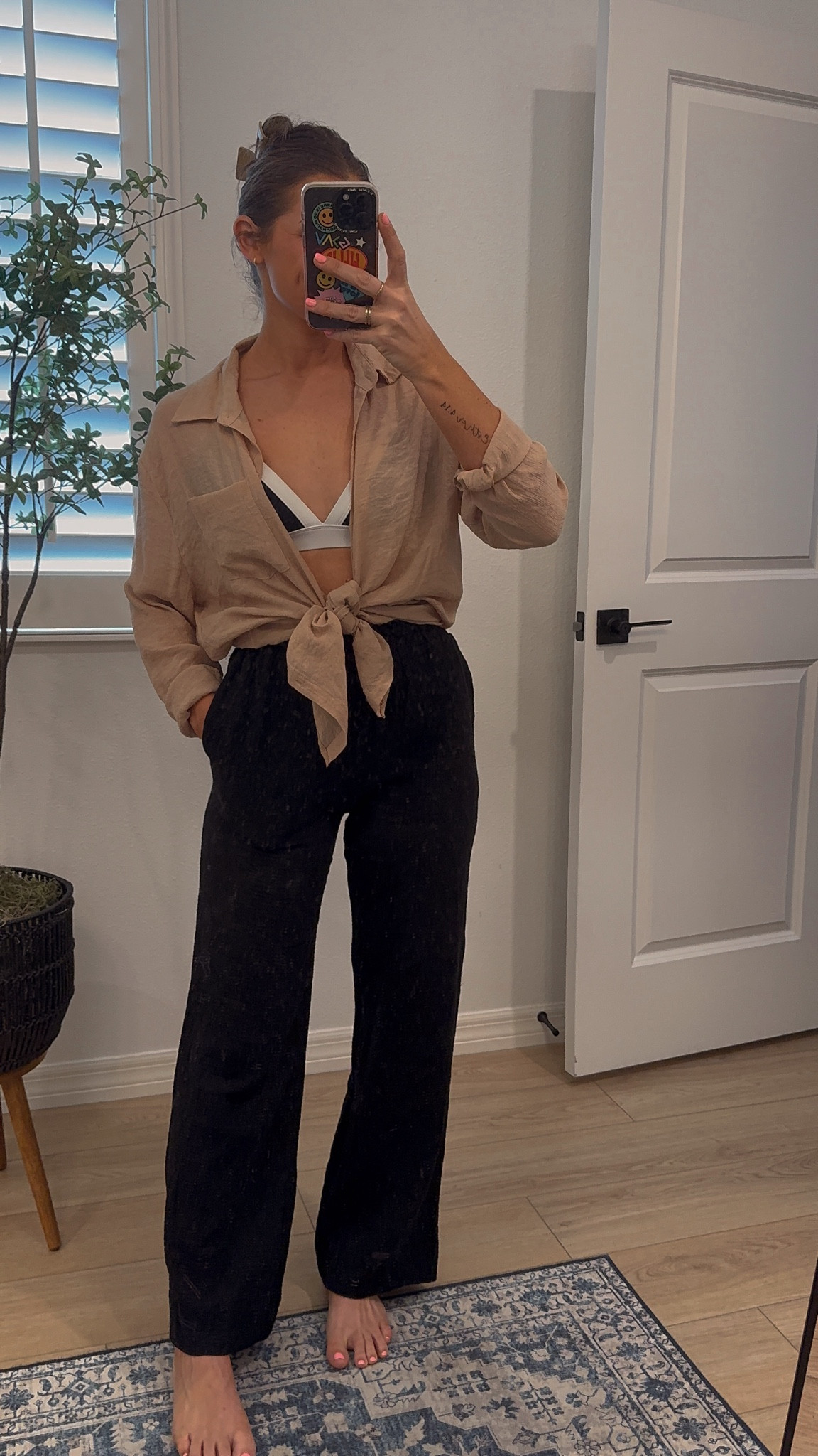 My fave amazon button up coverup I’ve had for years!! & I’m lovingggg these new Target coverup pants!!! They’re perfection for spring break and summer. Wearing XS 