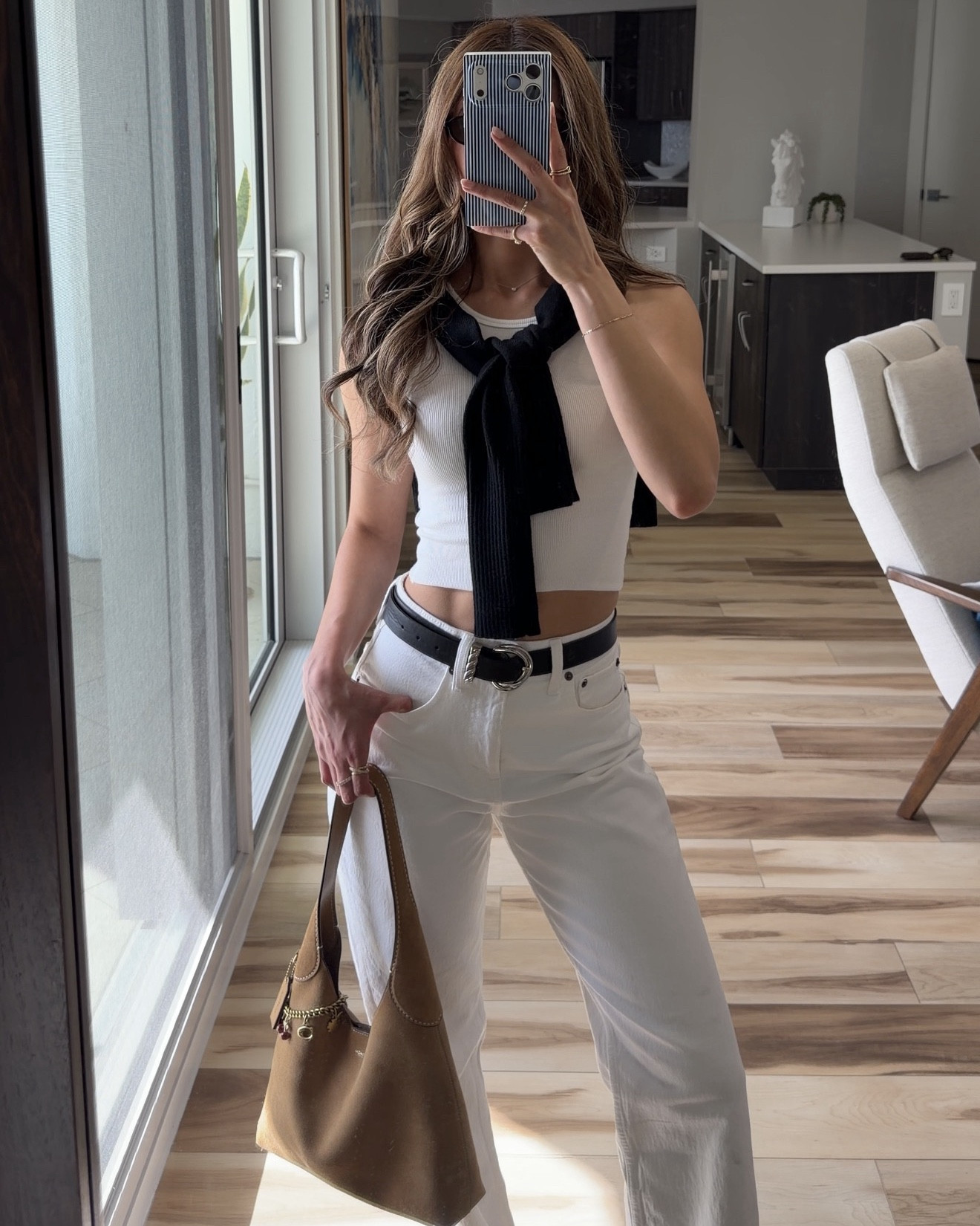 Today’s outfit of the day 🤍 wearing 24 in the curve jeans :)

#LTKootd