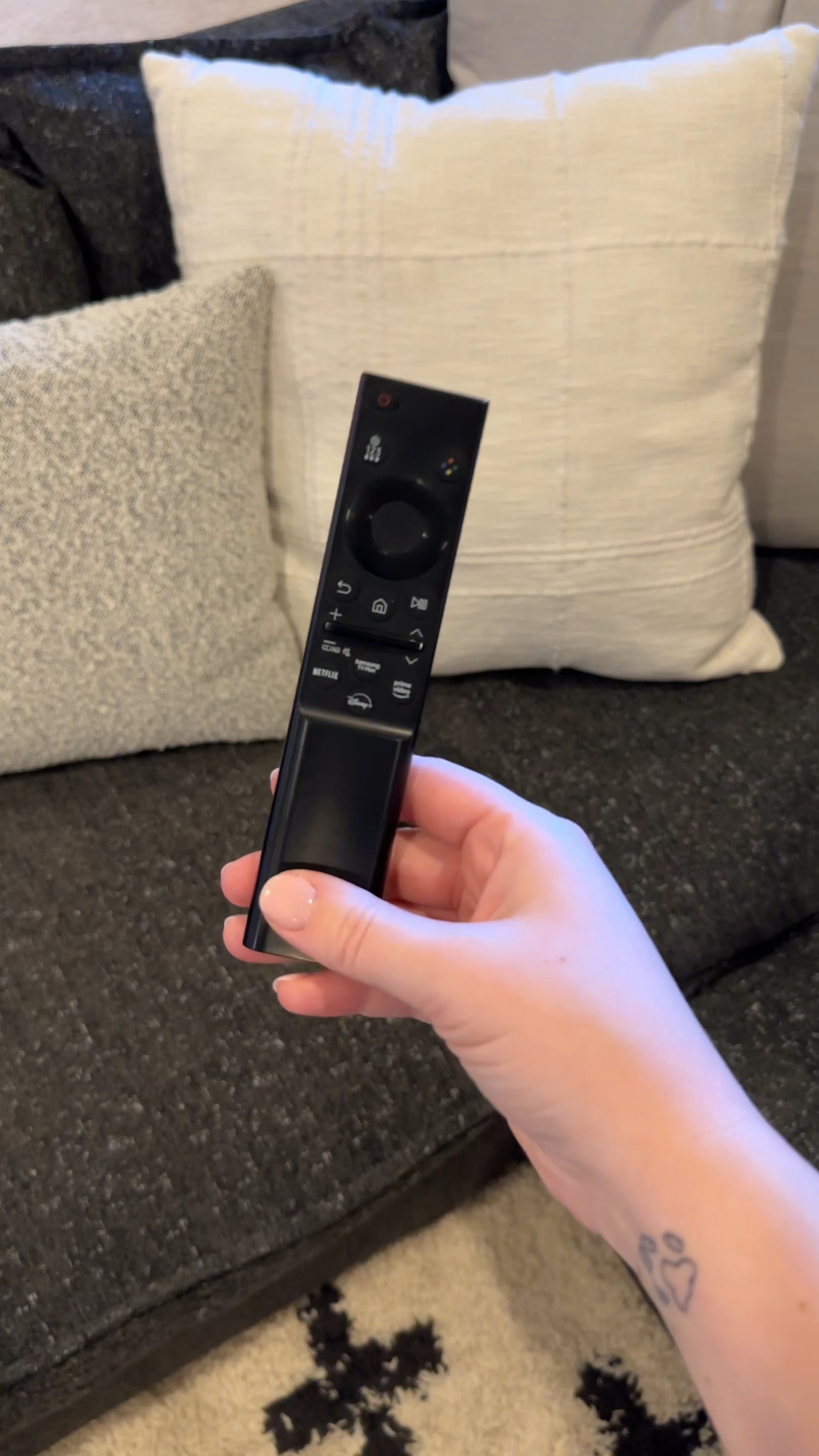 amazon living room hacks! 

#LTKHome